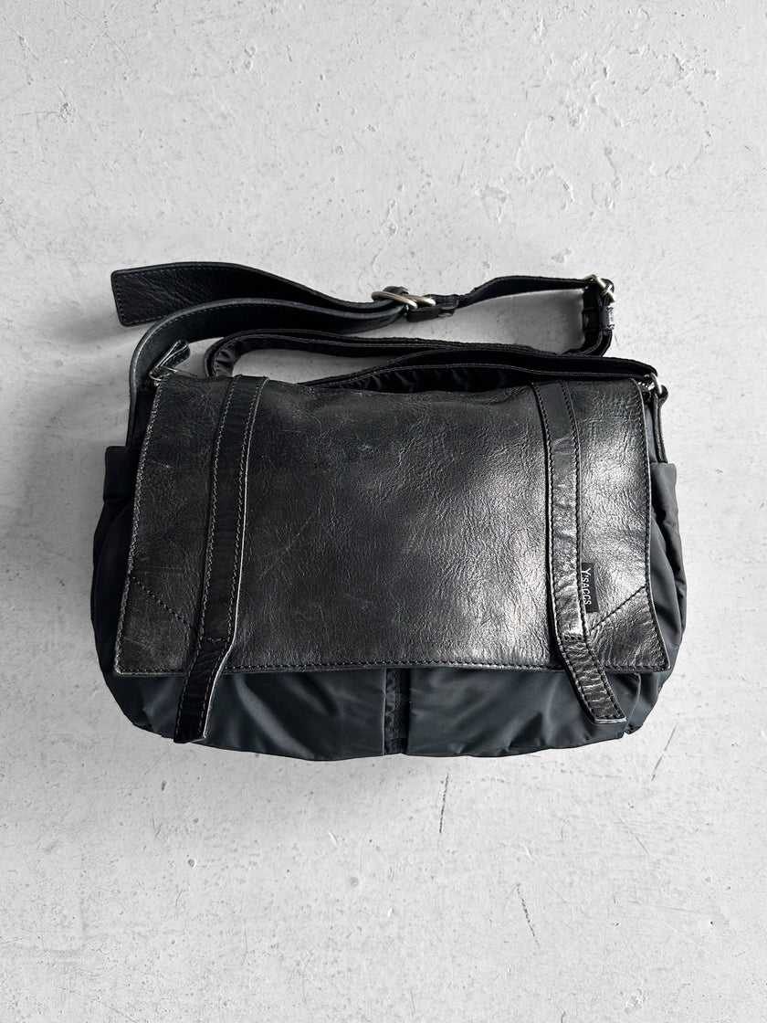 YOHJI YAMAMOTO Y'SACCS - late 1990s-2000s NYLON MESSENGER BAG WITH LEATHER FRONT PANEL