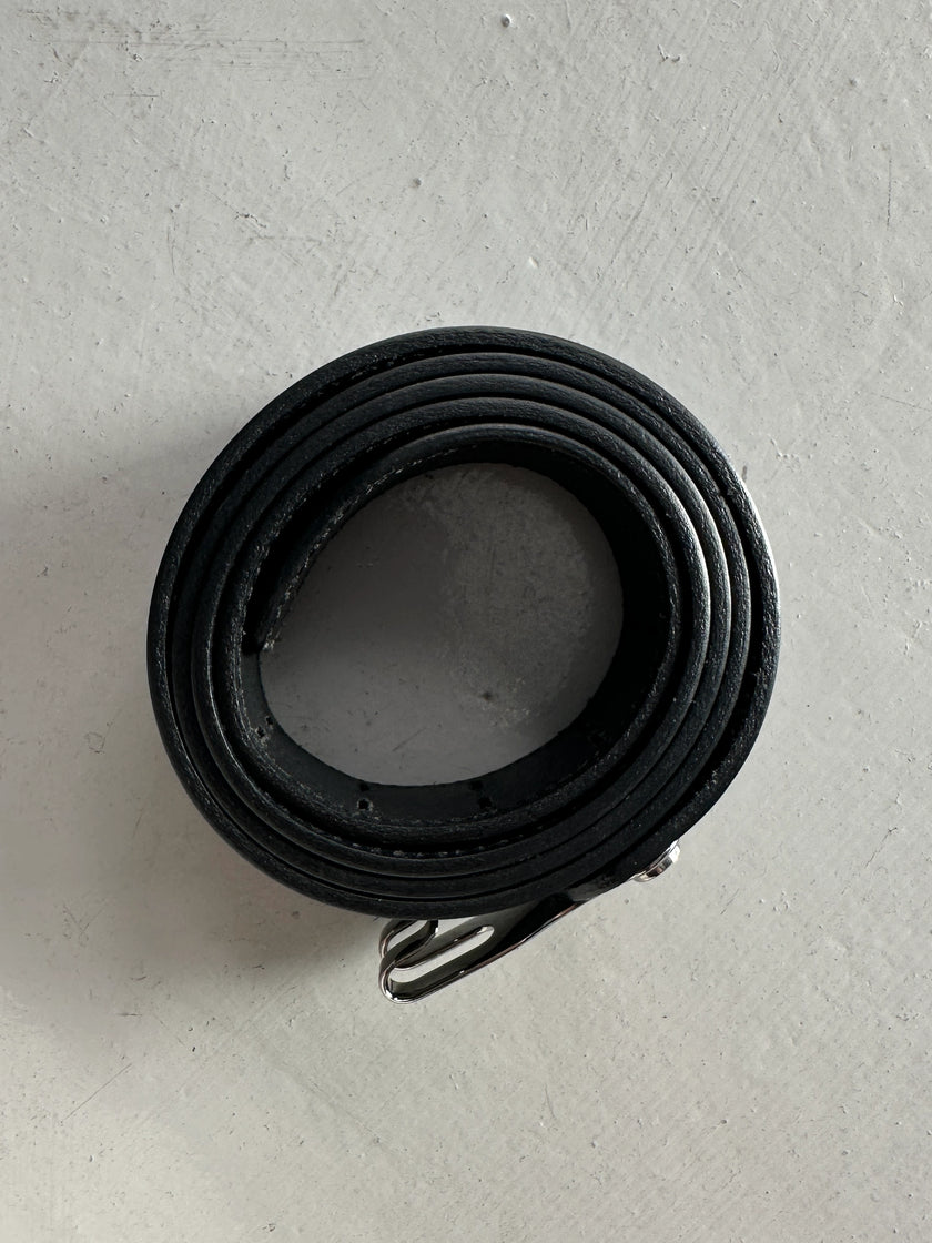 GIANFRANCO FERRÉ - early 2000s LEATHER BELT WITH HOOK BUCKLE DETAIL