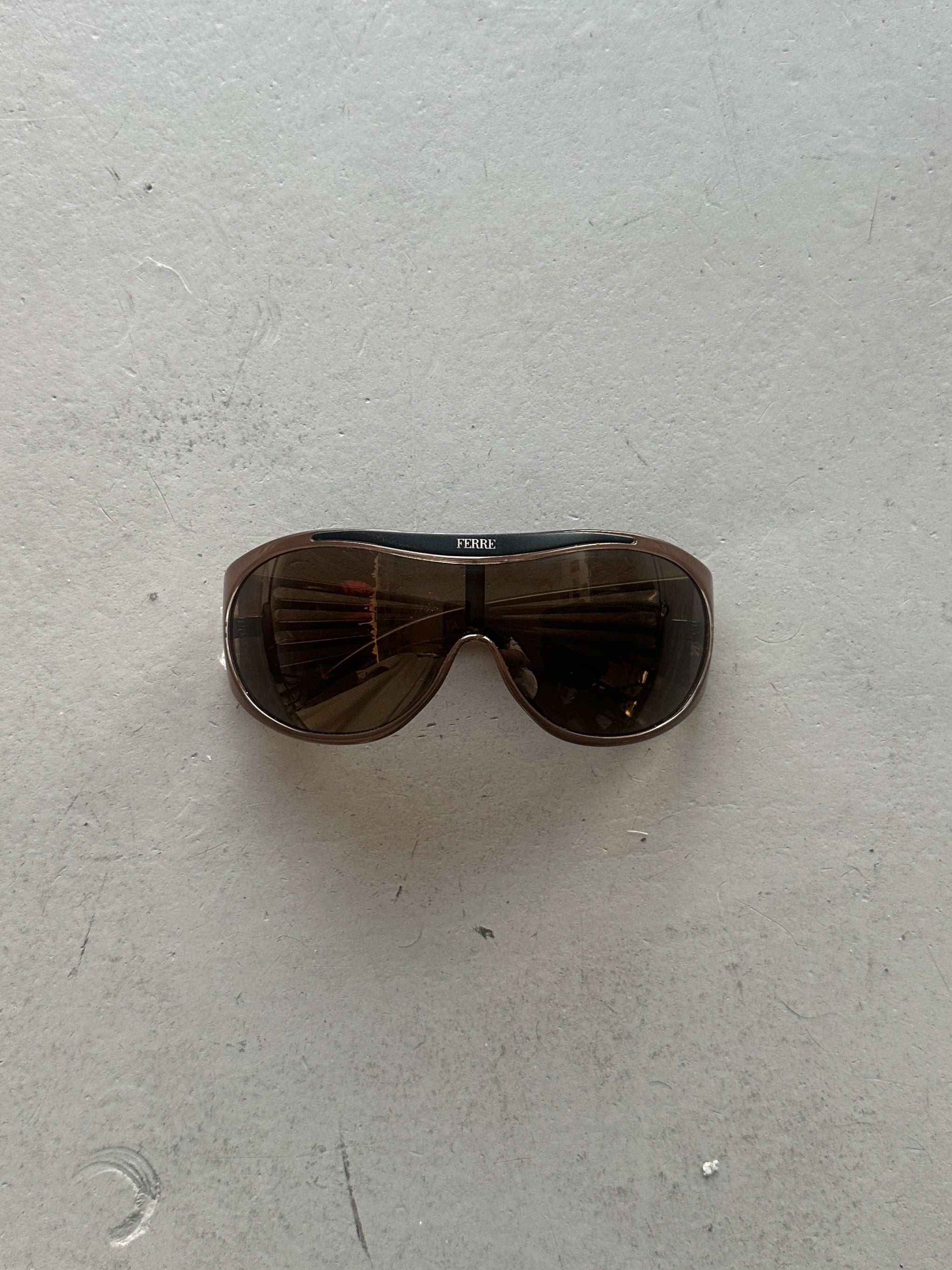 GIANFRANCO FERRÉ - 2000s OVERSIZED SHIELD SUNGLASSES