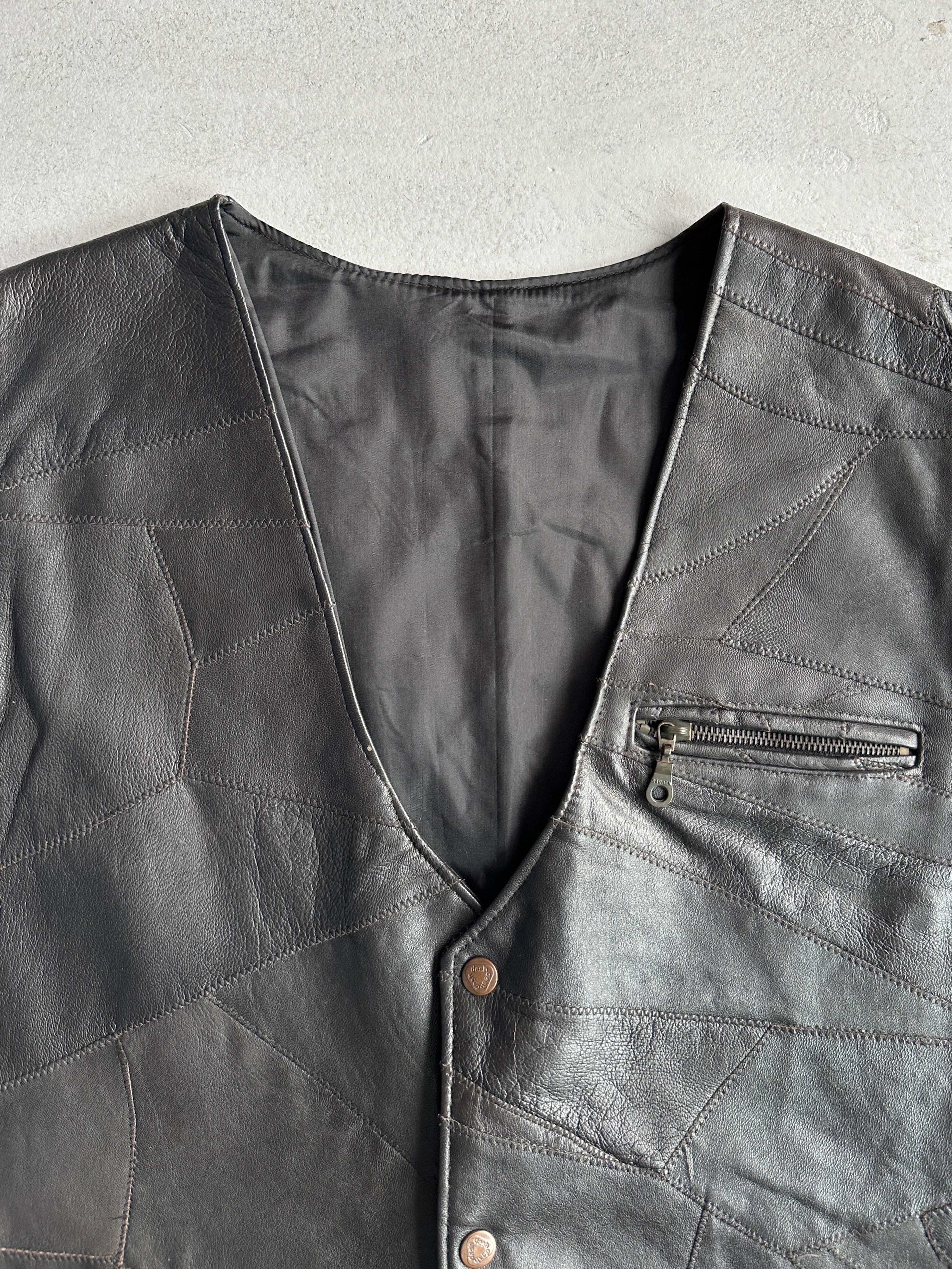 1980s STITCHED PANELING LEATHER VEST
