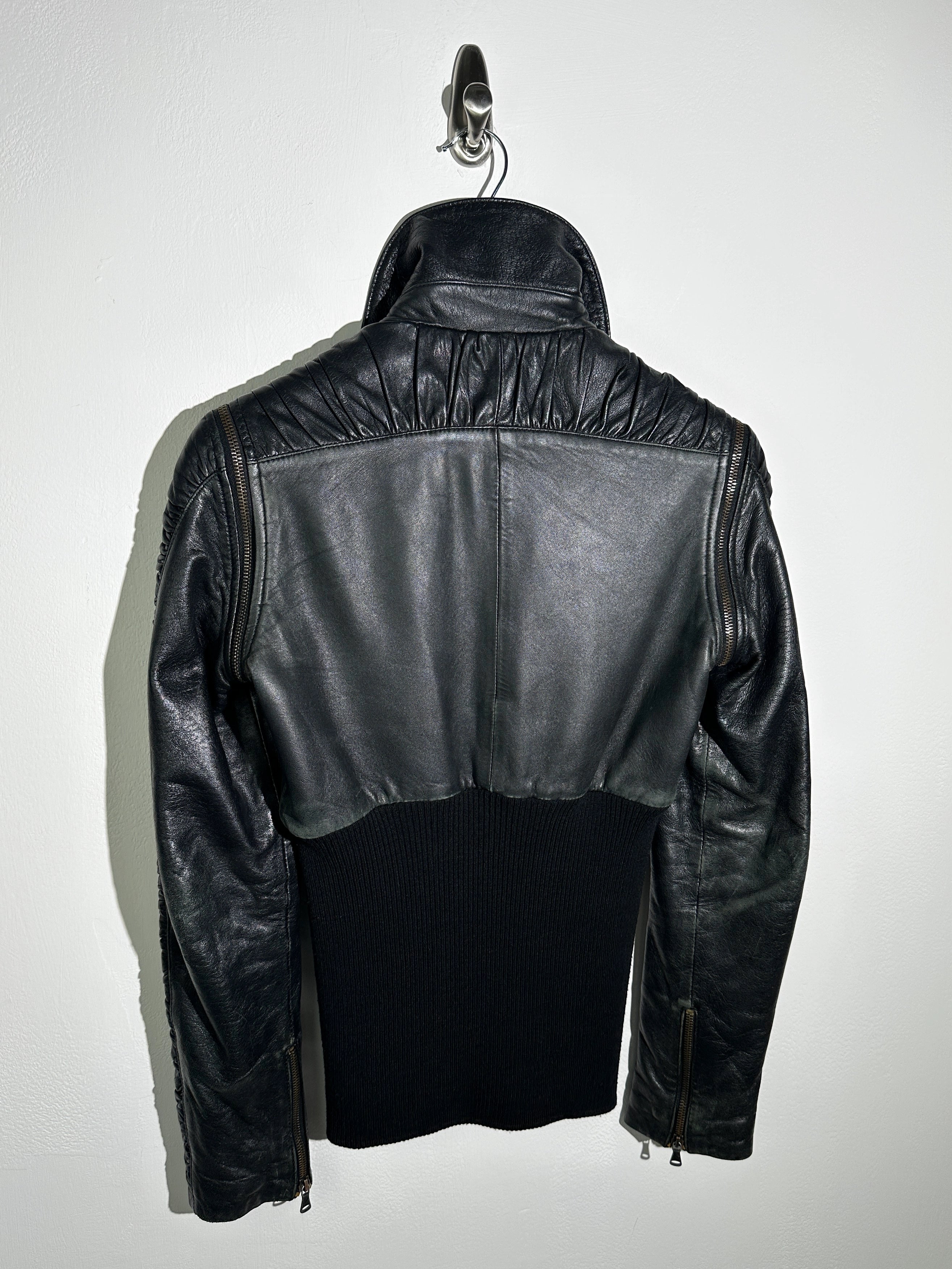 DOLCE & GABBANA - S/S 2003 2 IN 1 LEATHER JACKET WITH PANELED WAIST AND ZIP OFF SLEEVE