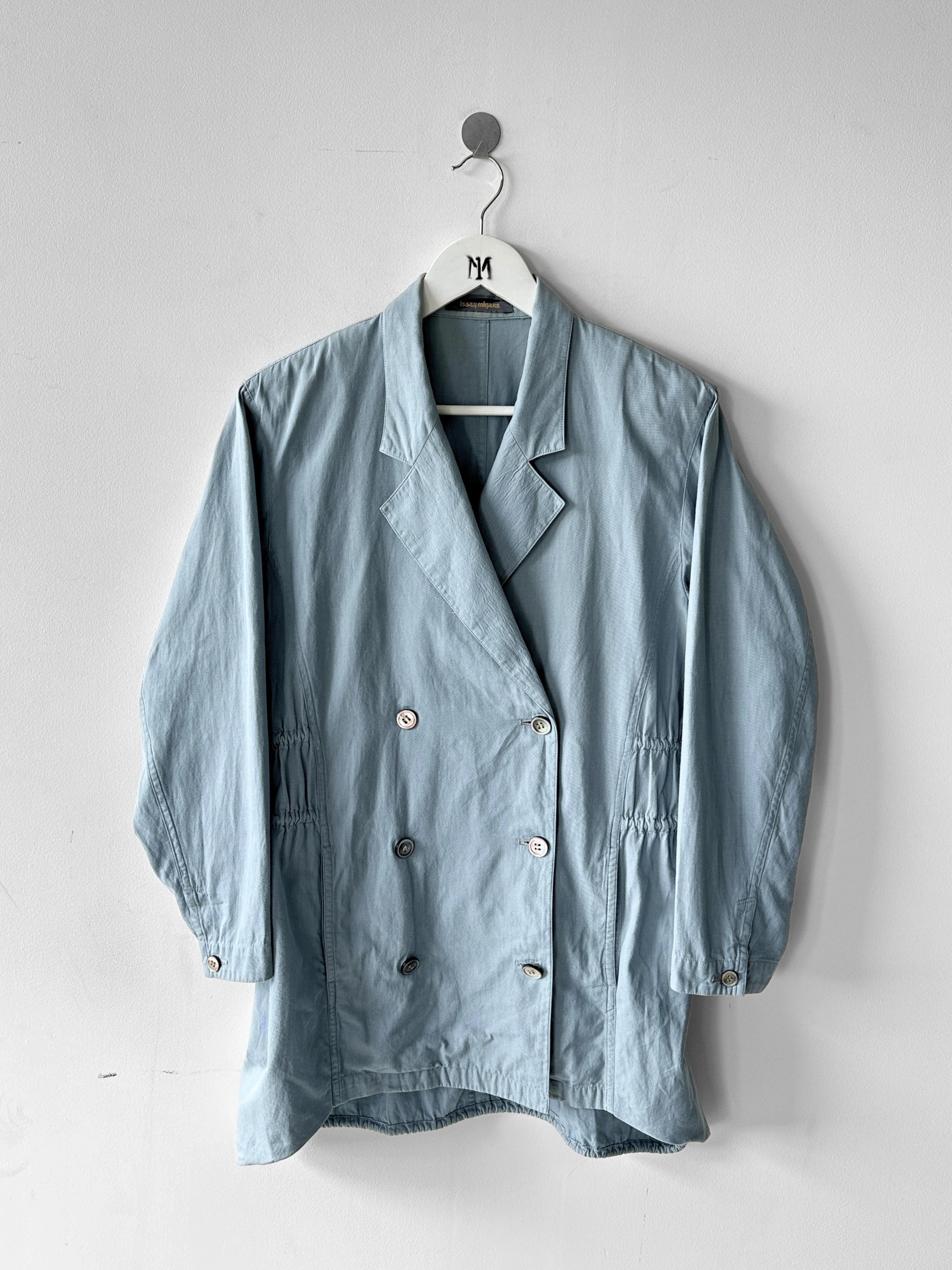 ISSEY MIYAKE - 1980s DOUBLE BREASTED BLAZER WITH ELASTICATED DETAILS AT BACK