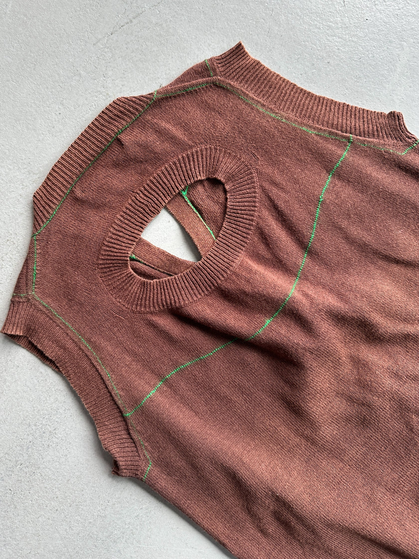 YOHJI YAMAMOTO Y's - S/S 2005 KNIT VEST TOP WITH CONTRASTING STITCHING