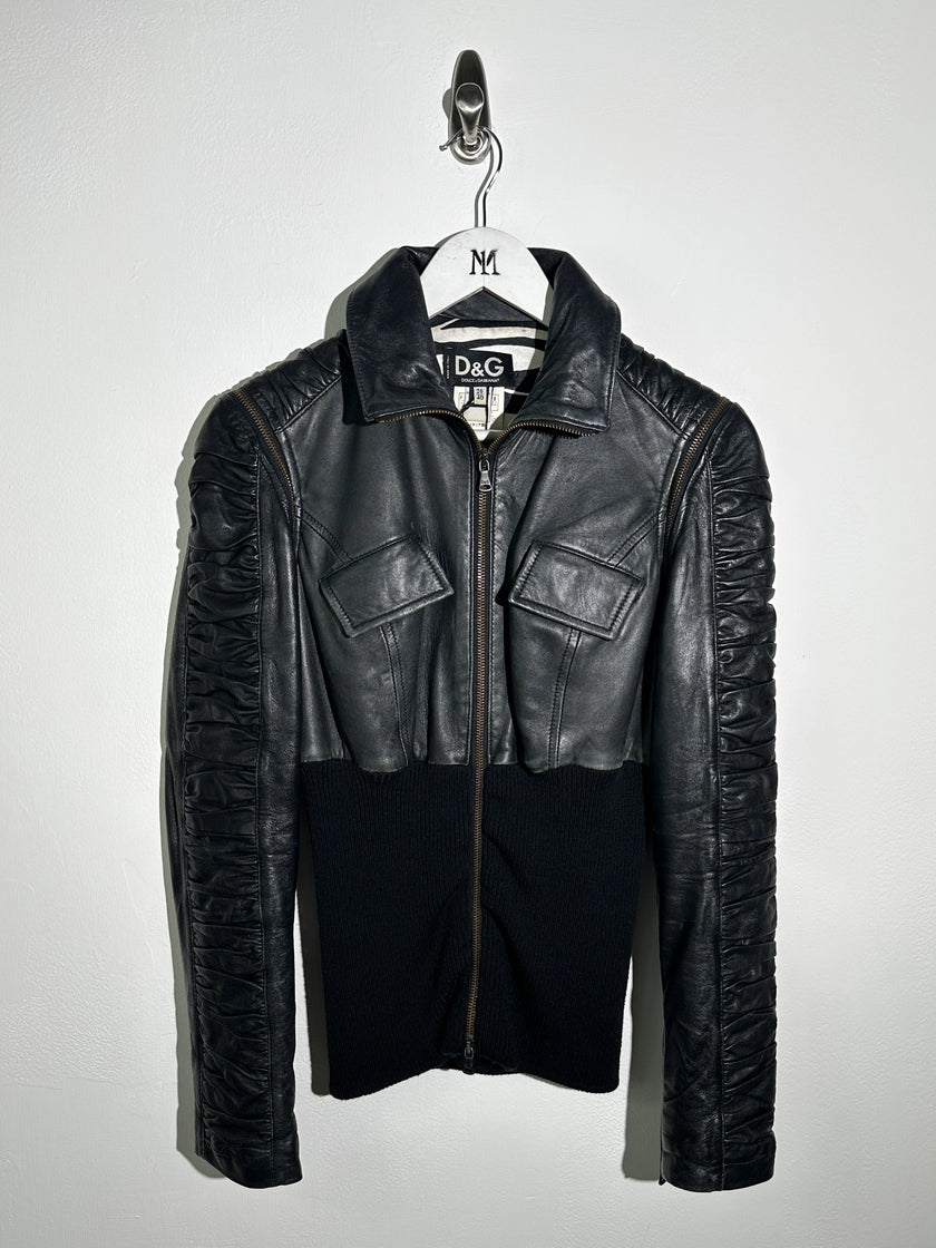 DOLCE & GABBANA - S/S 2003 2 IN 1 LEATHER JACKET WITH PANELED WAIST AND ZIP OFF SLEEVE