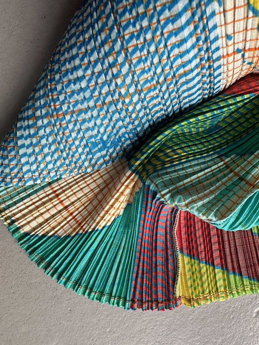 ISSEY MIYAKE PLEATS PLEASE - S/S 1998 GEOMETRIC PRINT HALF SLEEVE TOP