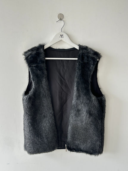JEAN PAUL GAULTIER OBJET - 1990s PERFORATED LEATHER JACKET WITH ZIP OFF FUR LINING