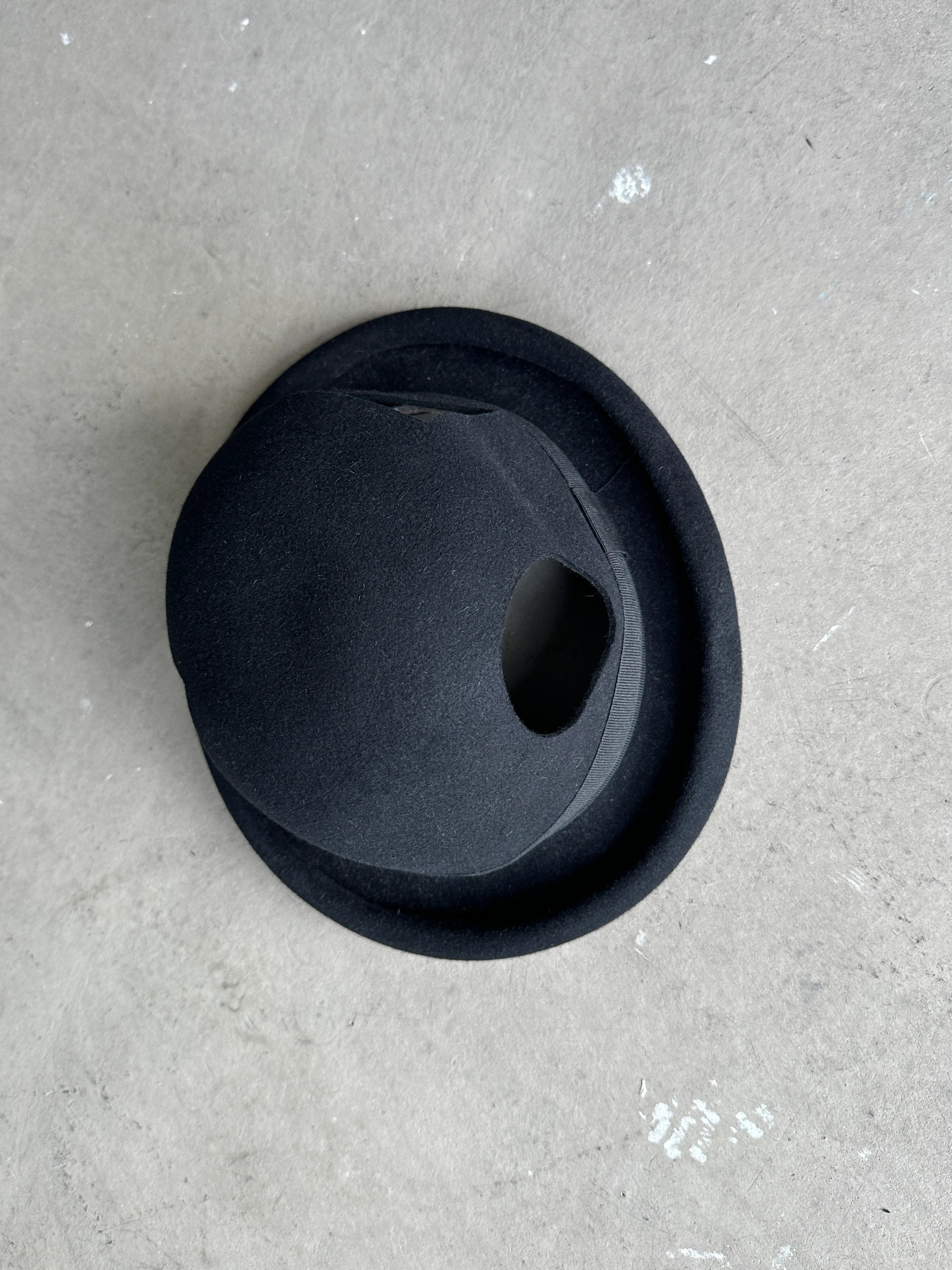 EMPORIO ARMANI - 2000s BOWLER HAT WITH GEOMETRIC CUT