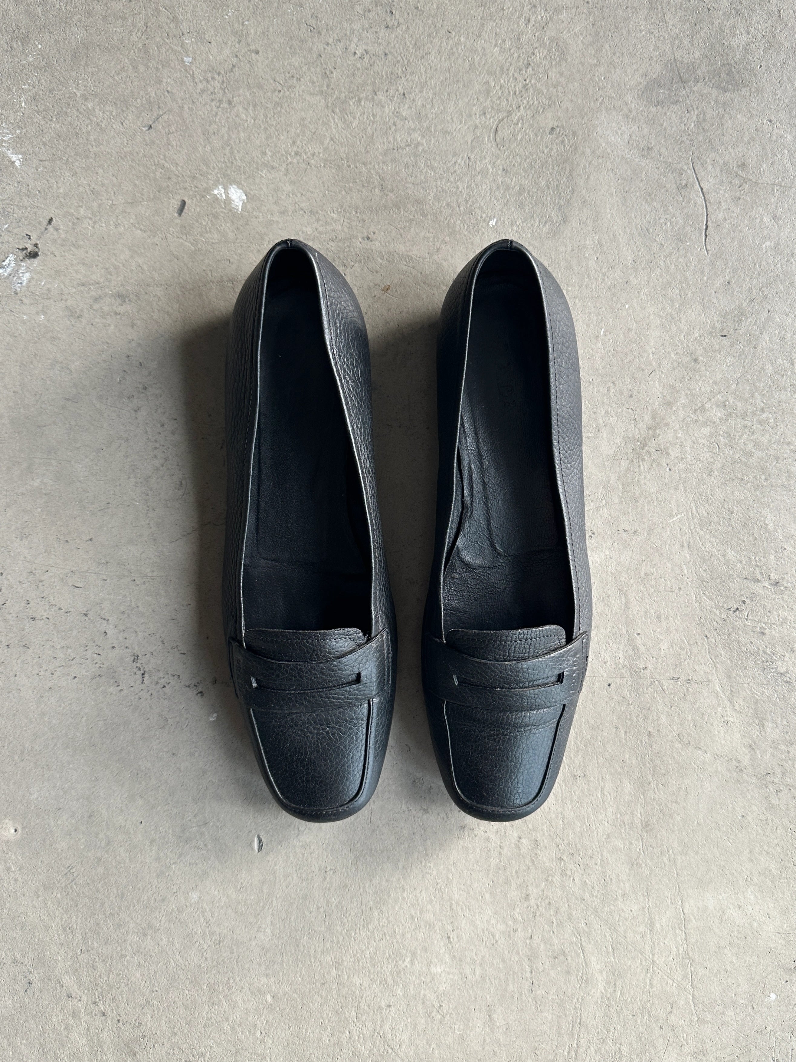 PRADA - 1990s SOFT LEATHER PENNY LOAFERS