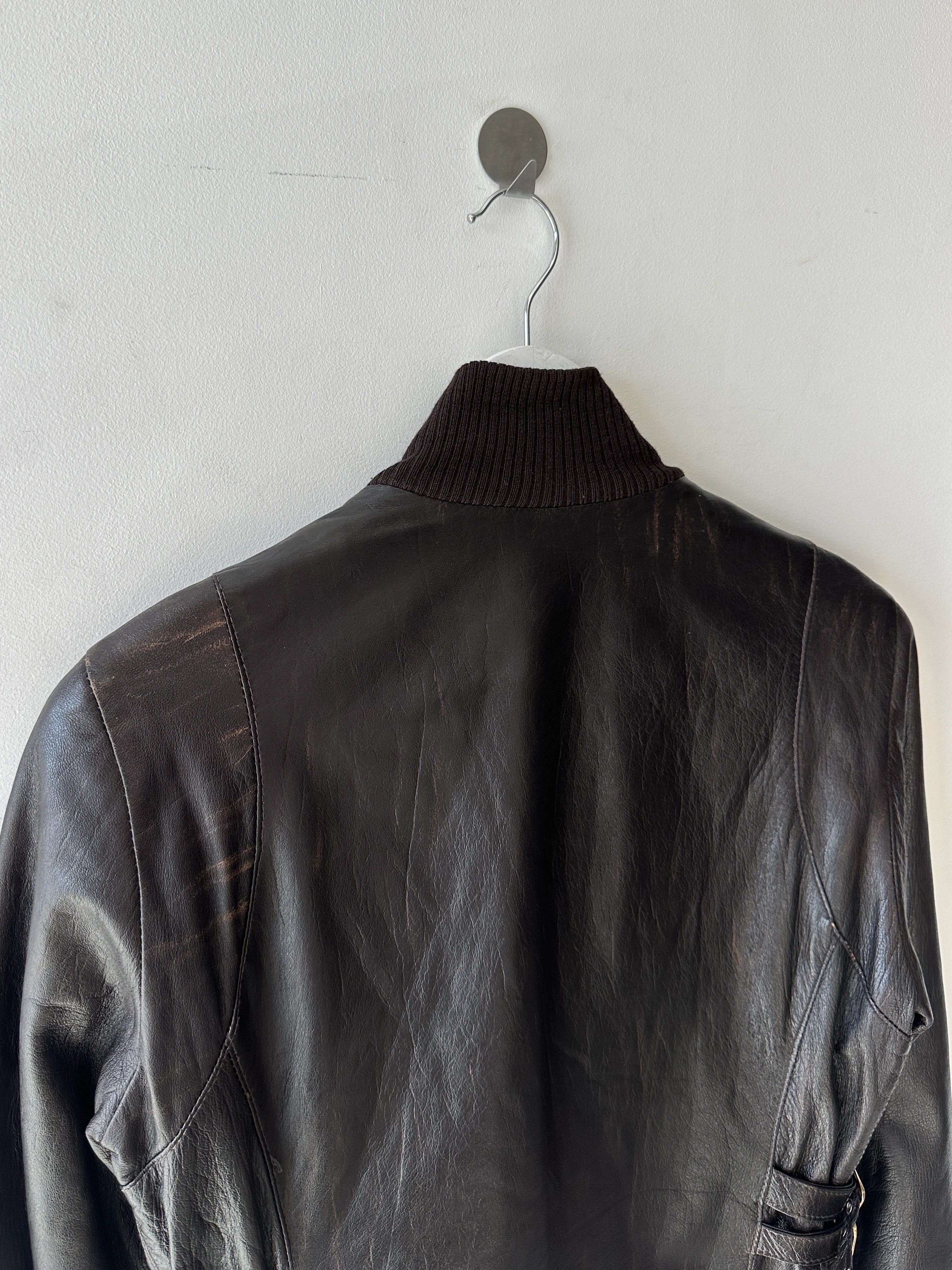 VERSACE - 2000s CROP FIT LEATHER JACKET WITH BONDAGE DETAILS