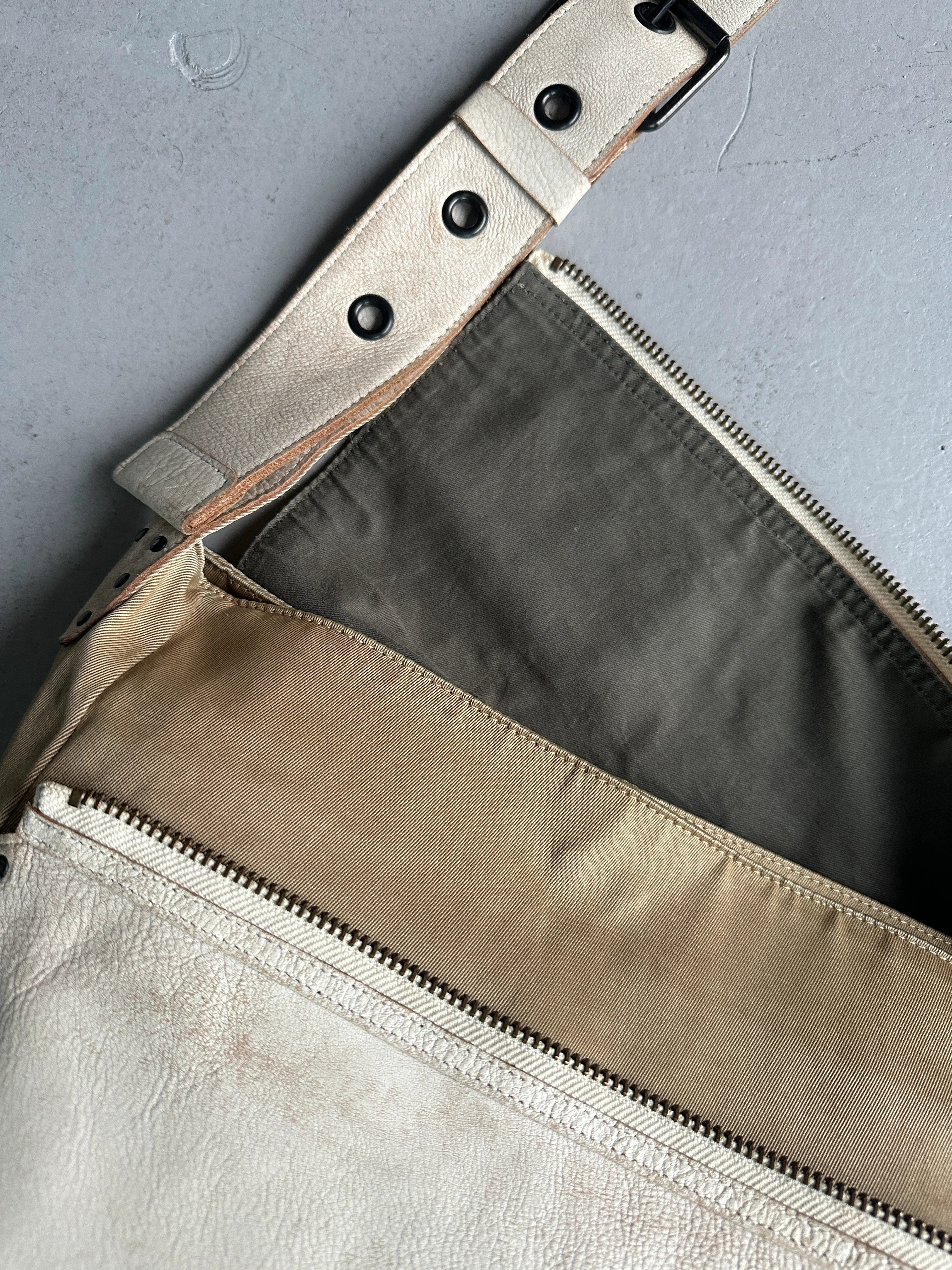 YOHJI YAMAMOTO Y'SACCS - 1990s RECTANGULAR MESSENGER BAG WITH DISTRESSED LEATHER FRONT PANEL