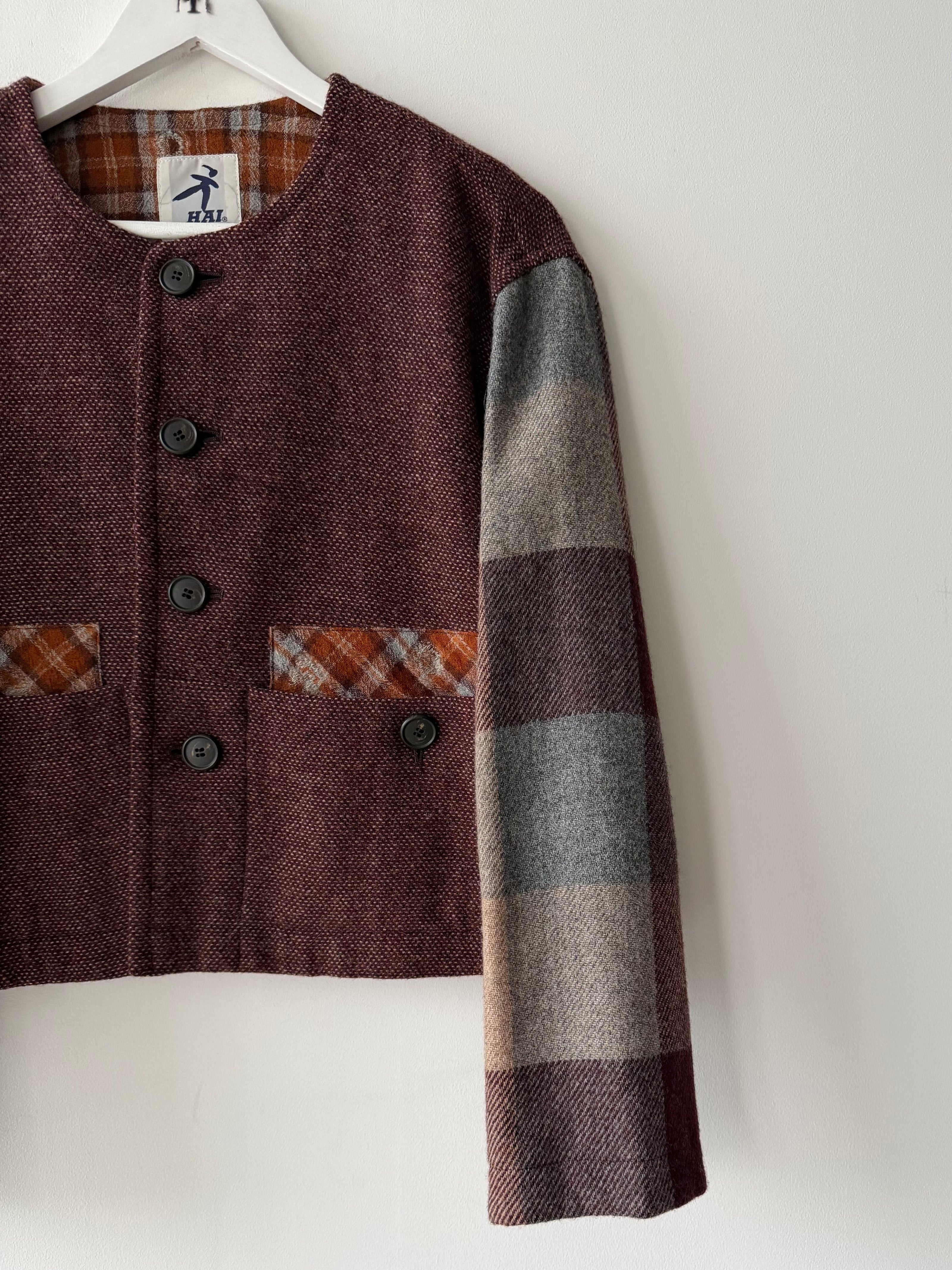 ISSEY MIYAKE HAI - 1980s CROP FIT COLLARLESS WOOL JACKET WITH PLAID DETAILS