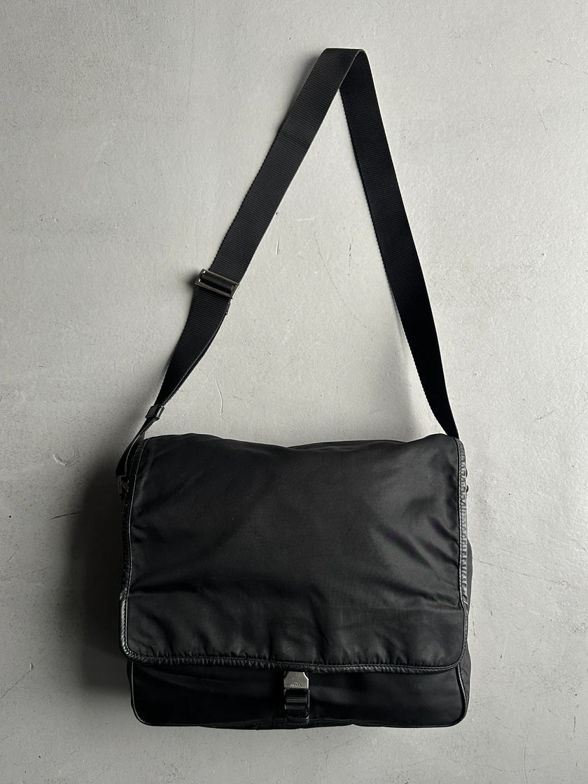 PRADA - 2000s NYLON MESSENGER BAG