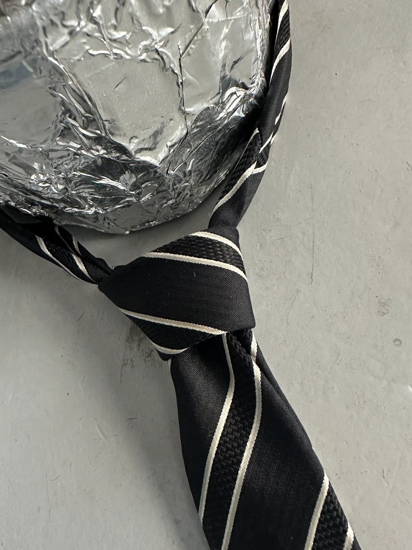DOLCE & GABBANA  - 1990s SILK PATTERNED SKINNY TIE