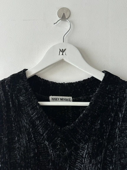 ISSEY MIYAKE - F/W 1996 CHENILLE V NECK VEST TOP