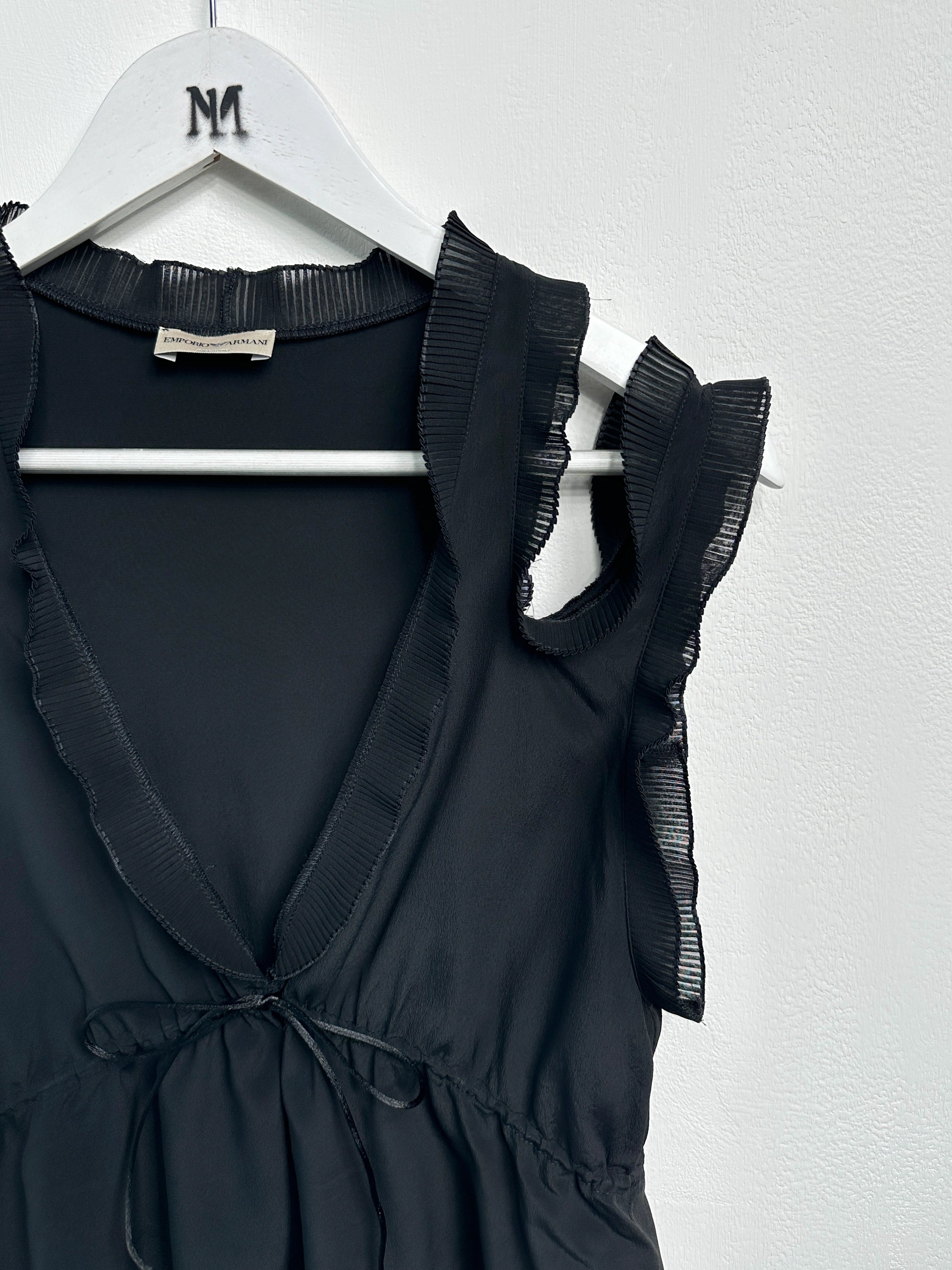 EMPORIO ARMANI - S/S 2003 V NECK VEST TOP