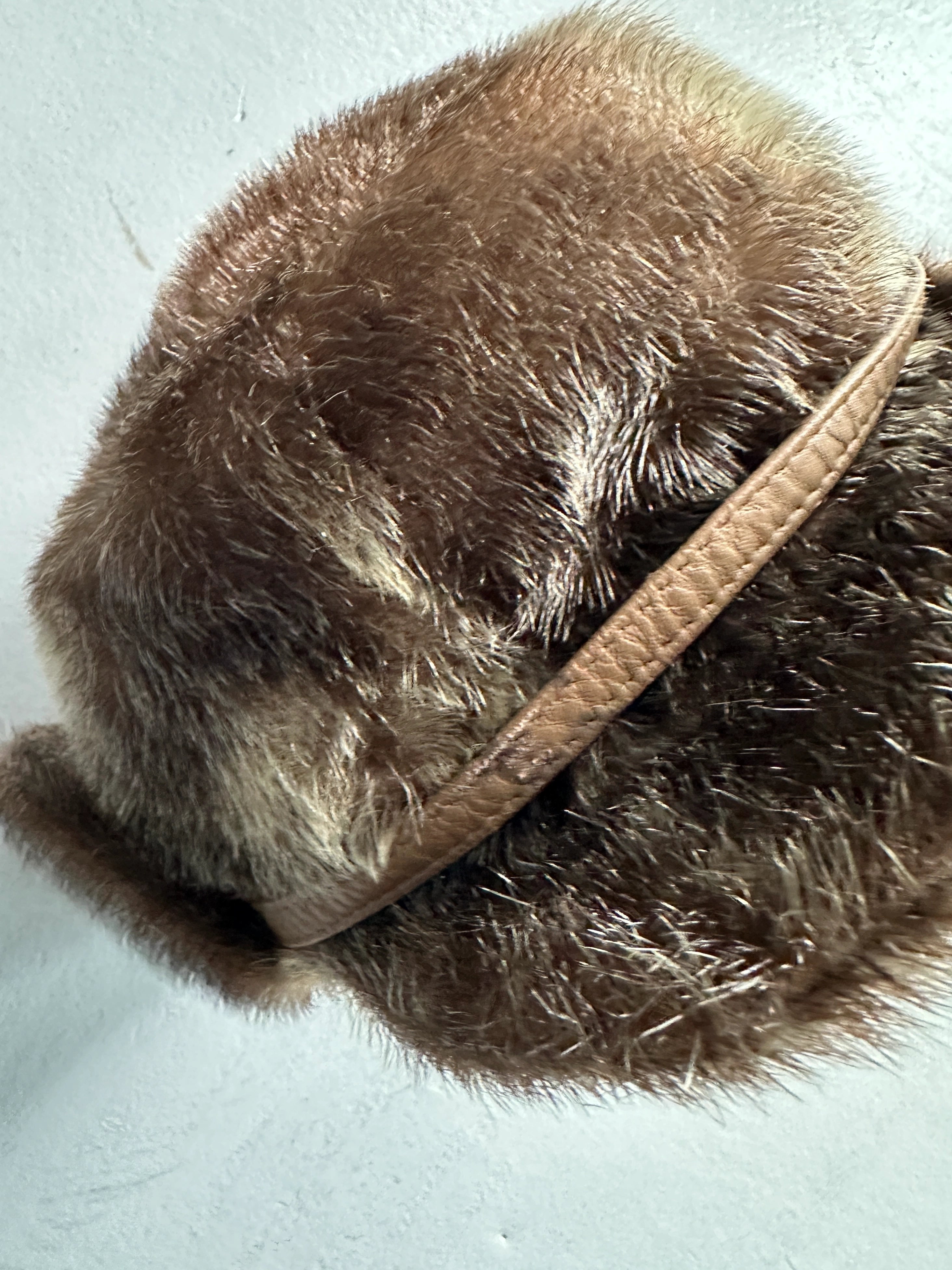 1970s TRAPPER FAUX FUR HAT