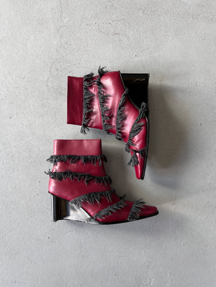 DIESEL – 2000s AVANT-GARDE RED LEATHER BOOTS WITH DISTRESSED FRINGE DETAILING