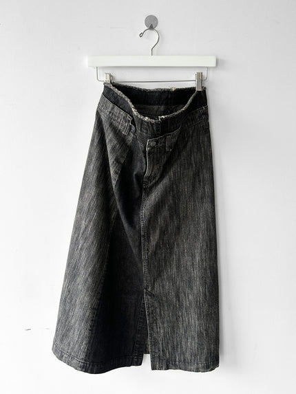 PLANTATION ISSEY MIYAKE - 1990s DECONSTRUCTED DENIM SKIRT WITH FRAYED HEM