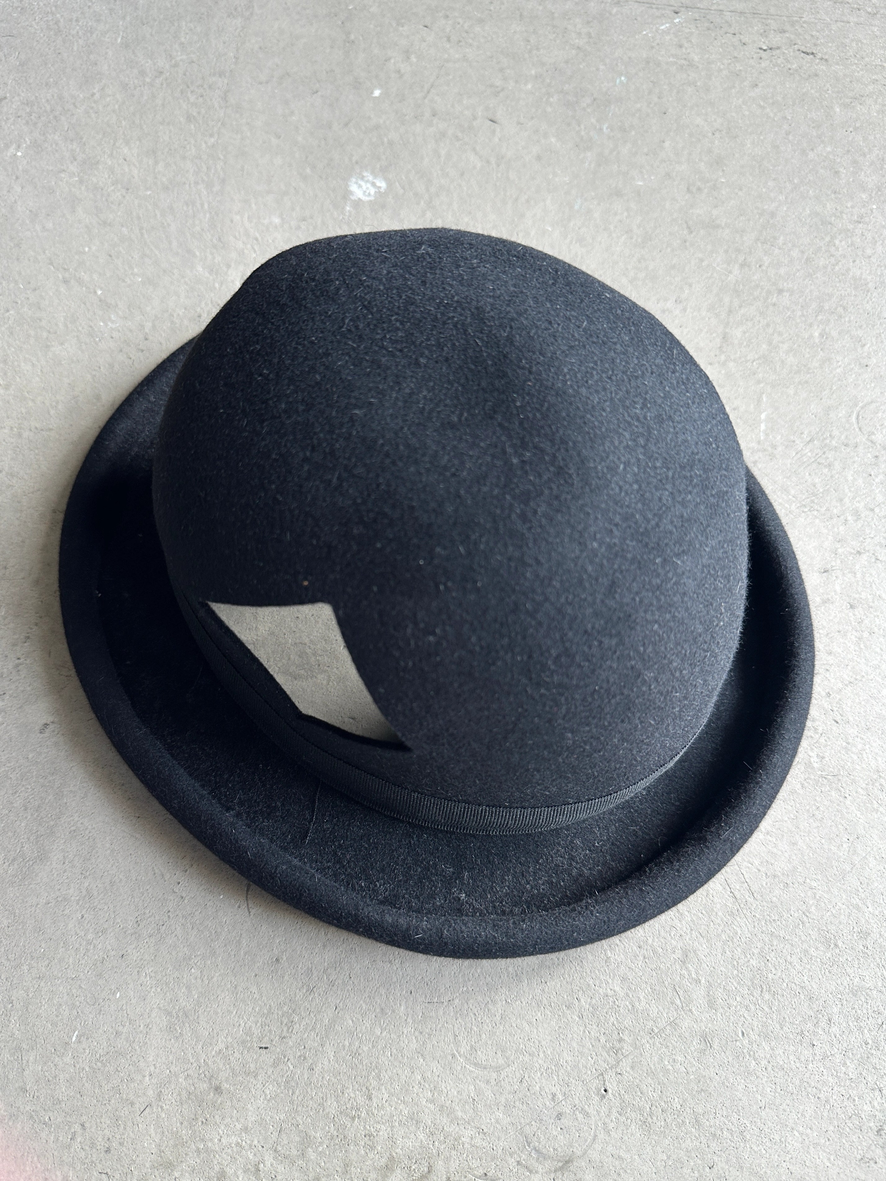 EMPORIO ARMANI - 2000s BOWLER HAT WITH GEOMETRIC CUT