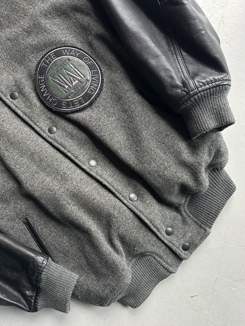 ISSEY MIYAKE HAI - 1980s BOMBER JACKET WITH CONTRASTING LEATHER SLEEVE