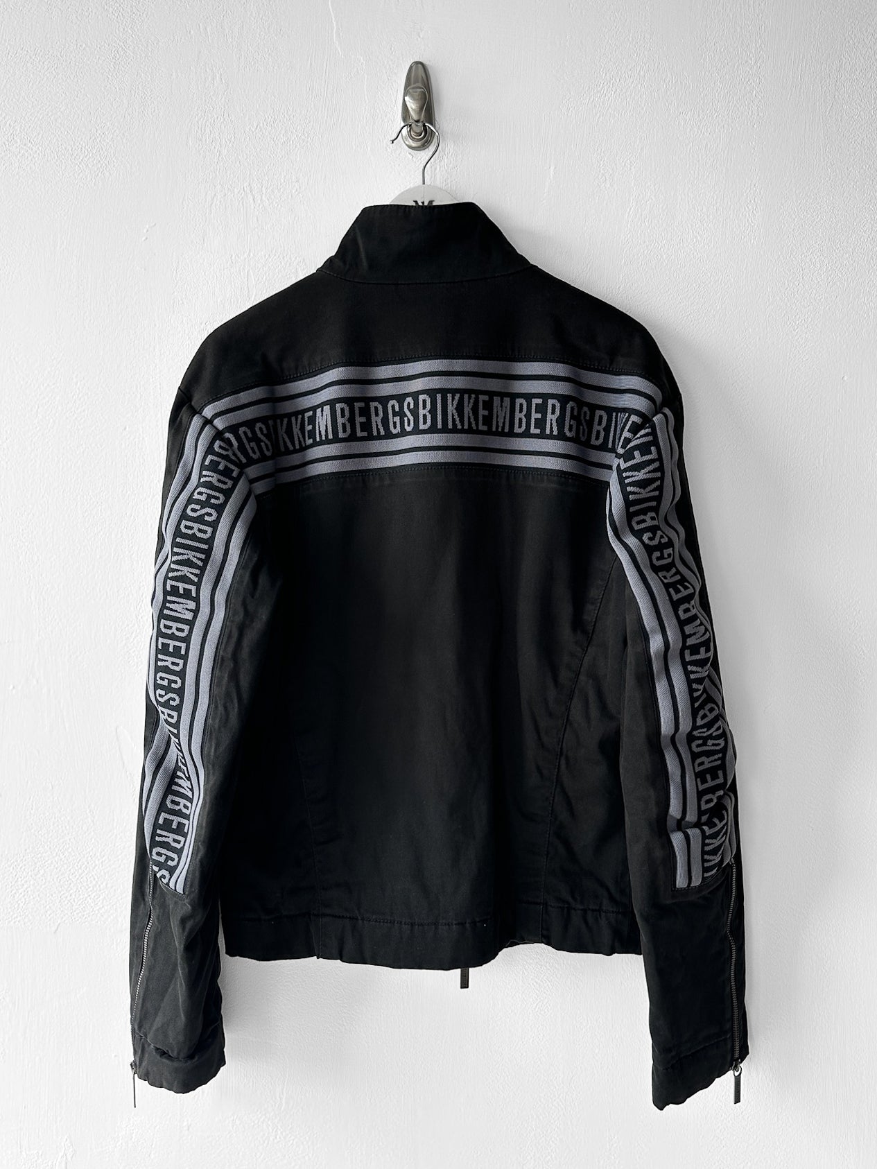 BIKKEMBERGS - early 2000s LOGO TAPE AT BACK BIKER JACKET