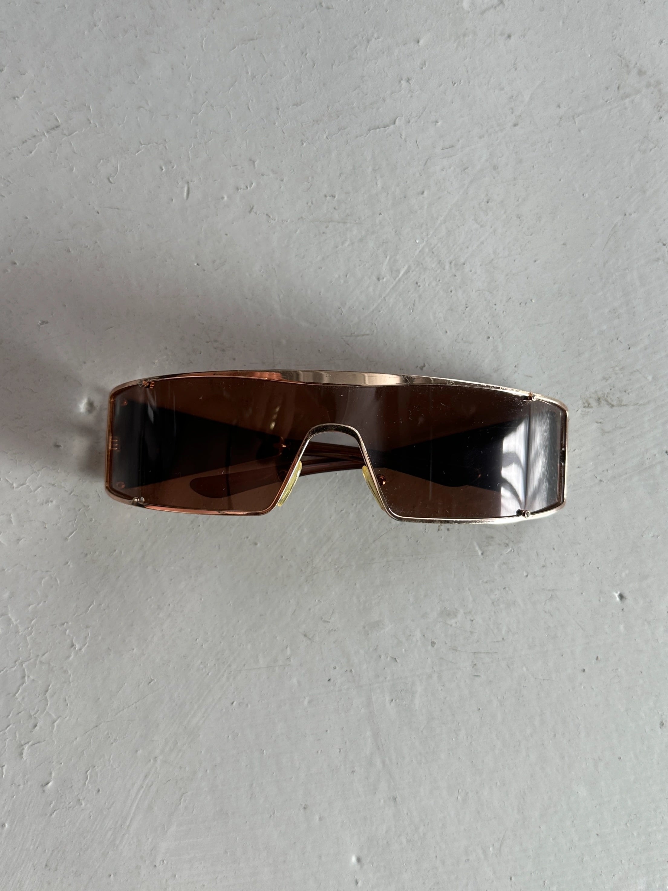 VALENTINO - early 2000s SHIELD SUNGLASSES WITH MIRRORED TEMPLES