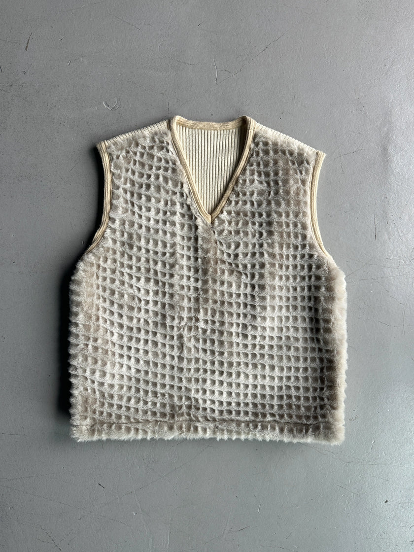 DEXTER WONG - 1990s FAUX FUR FRONT ZIPPED SIDE KNIT VEST
