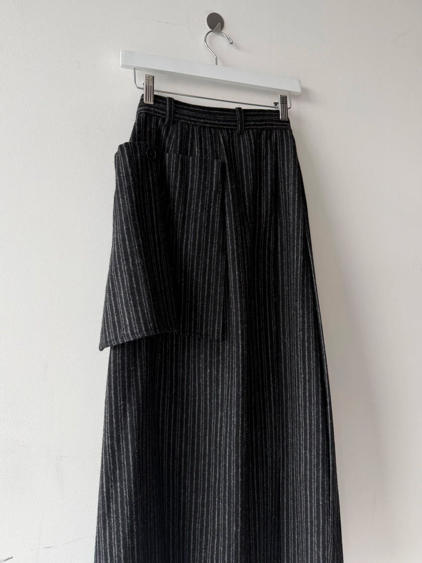 ISSEY MIYAKE HAI - 1980s PLEATED PINSTRIPED MAXI WOOL SKIRT WITH OVERSIZED POCKET