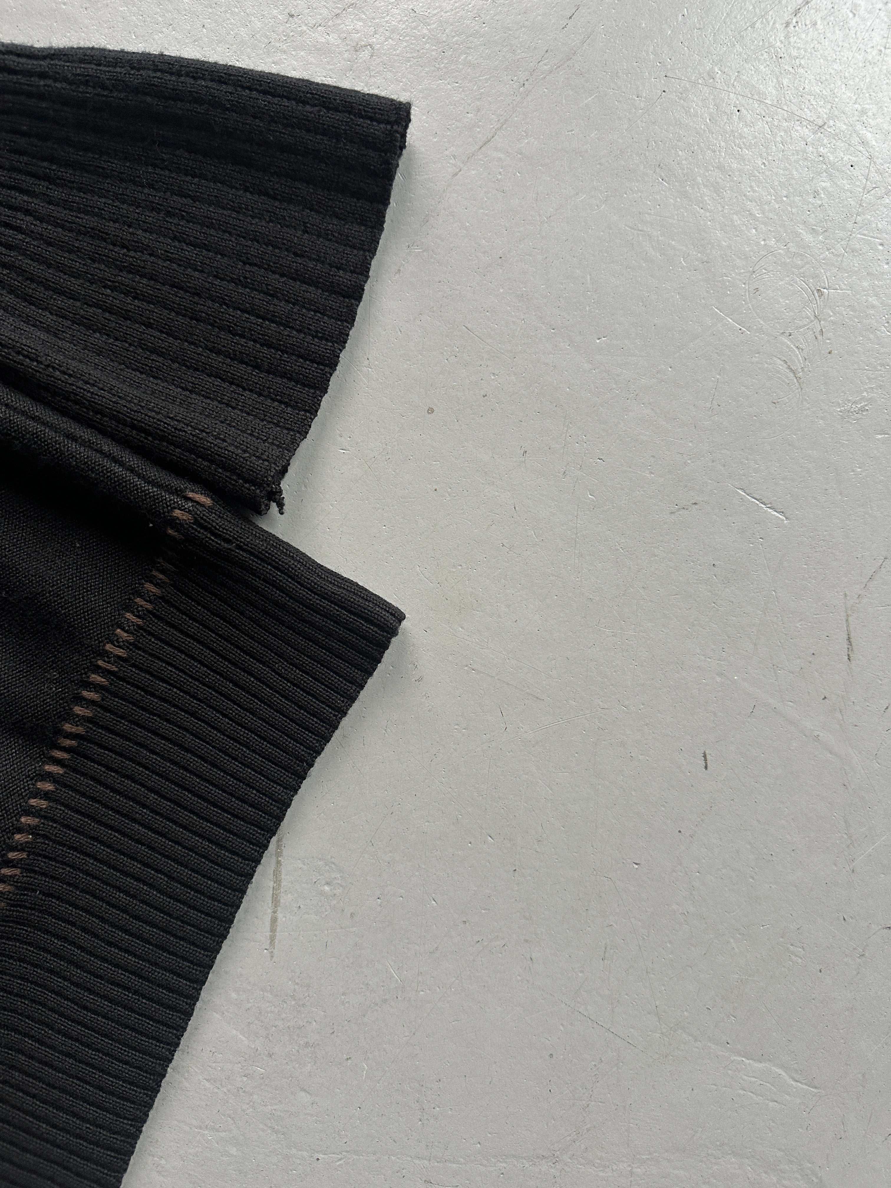 MARITHÉ + FRANÇOIS GIRBAUD - 2000s LONG SLEEVE KNIT TOP WITH STITCHING DETAILS