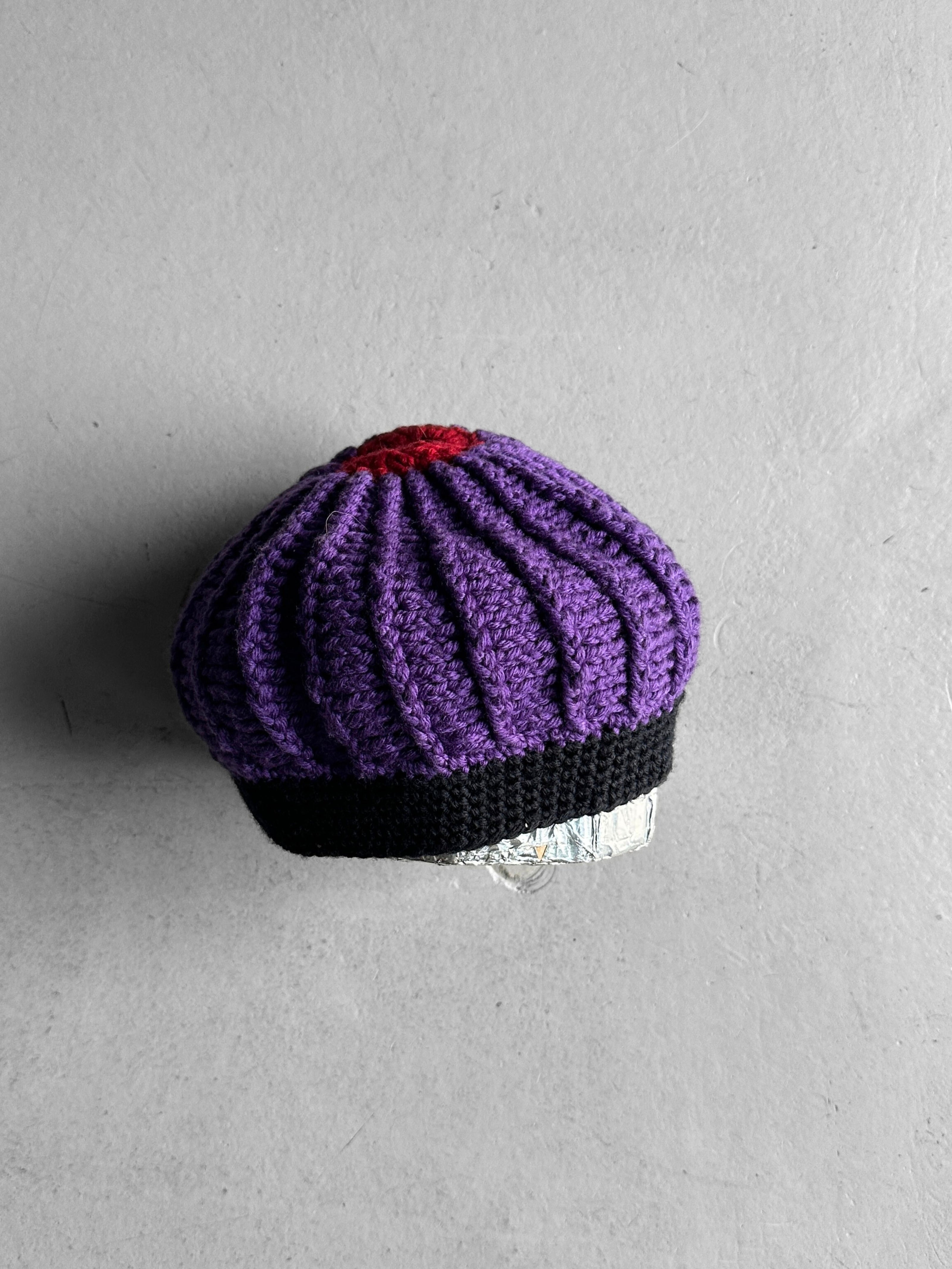 MIU MIU - F/W 2005 HAND CROCHETED BERET HAT