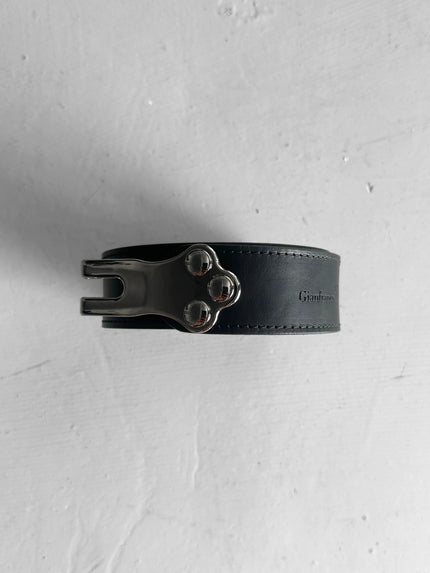 GIANFRANCO FERRÉ - early 2000s LEATHER BELT WITH HOOK BUCKLE DETAIL