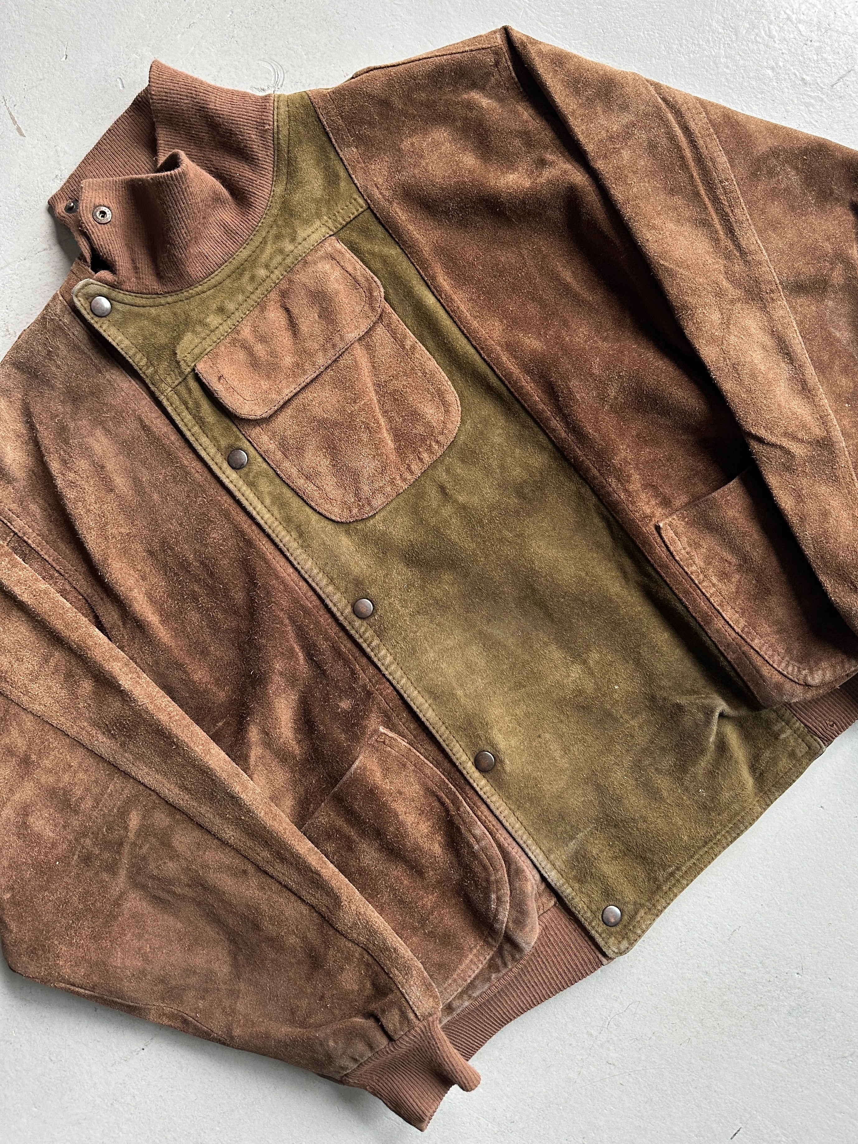 1980 ASYMMETRICAL FRONT SUEDE JACKET WITH FRONT POCKET