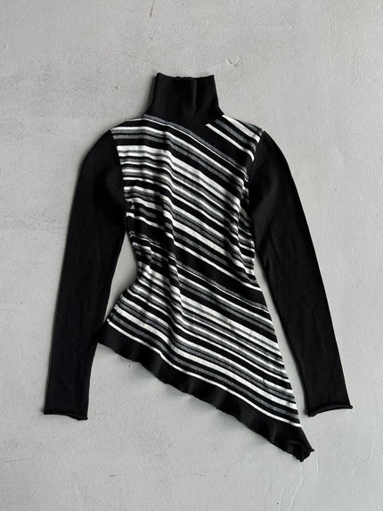 1990s ASYMMETRICAL LONG SLEEVE TOP WITH CUT OUT AT BACK