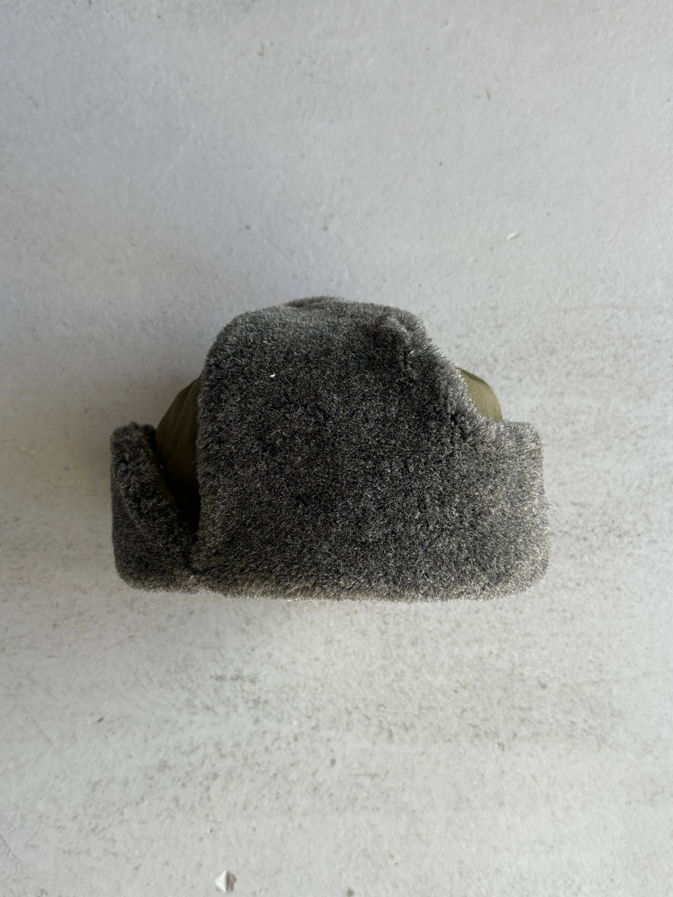 early 2000s TRAPPER SHEARLING HAT