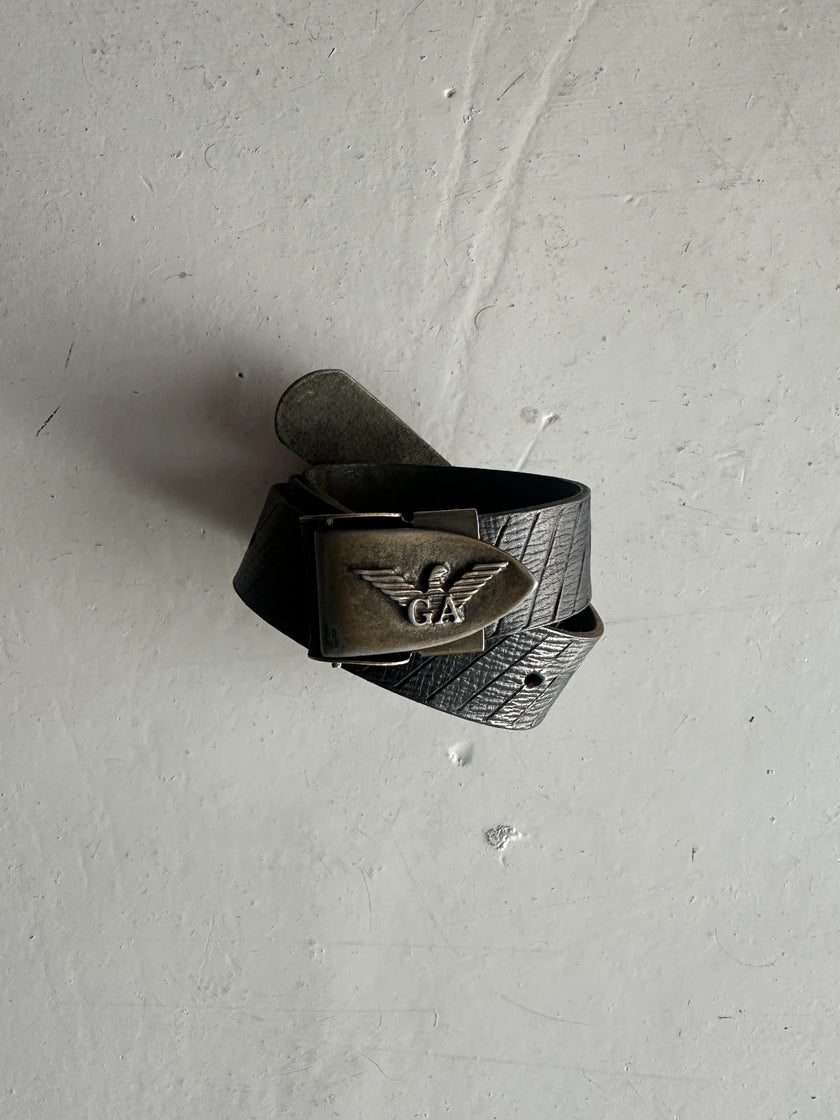 GIORGIO ARMANI  - 1980s EMBOSSED LEATHER BELT WITH BRASS BUCKLE