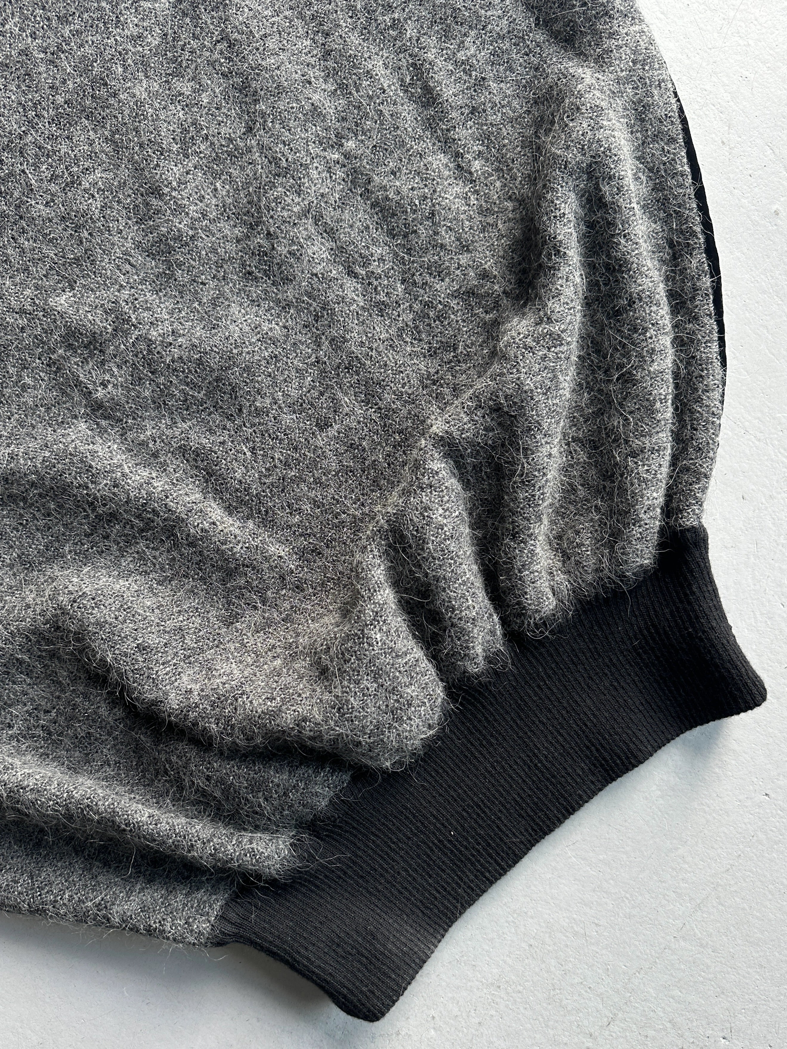 GIANFRANCO FERRÉ - 1990s VELVET FRONT AND FUZZY WOOL CONTRASTING BACK VEST TOP