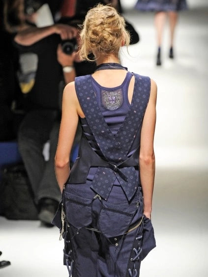 MARITHÉ + FRANÇOIS GIRBAUD - S/S 2009 PINSTRIPED CROPPED CARGO TROUSERS