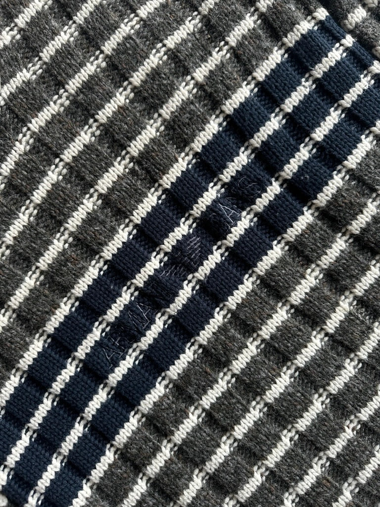 ARMANI JEANS - 1990s CHUNKY KNIT JUMPER WITH LOGO EMBROIDERED FRONT