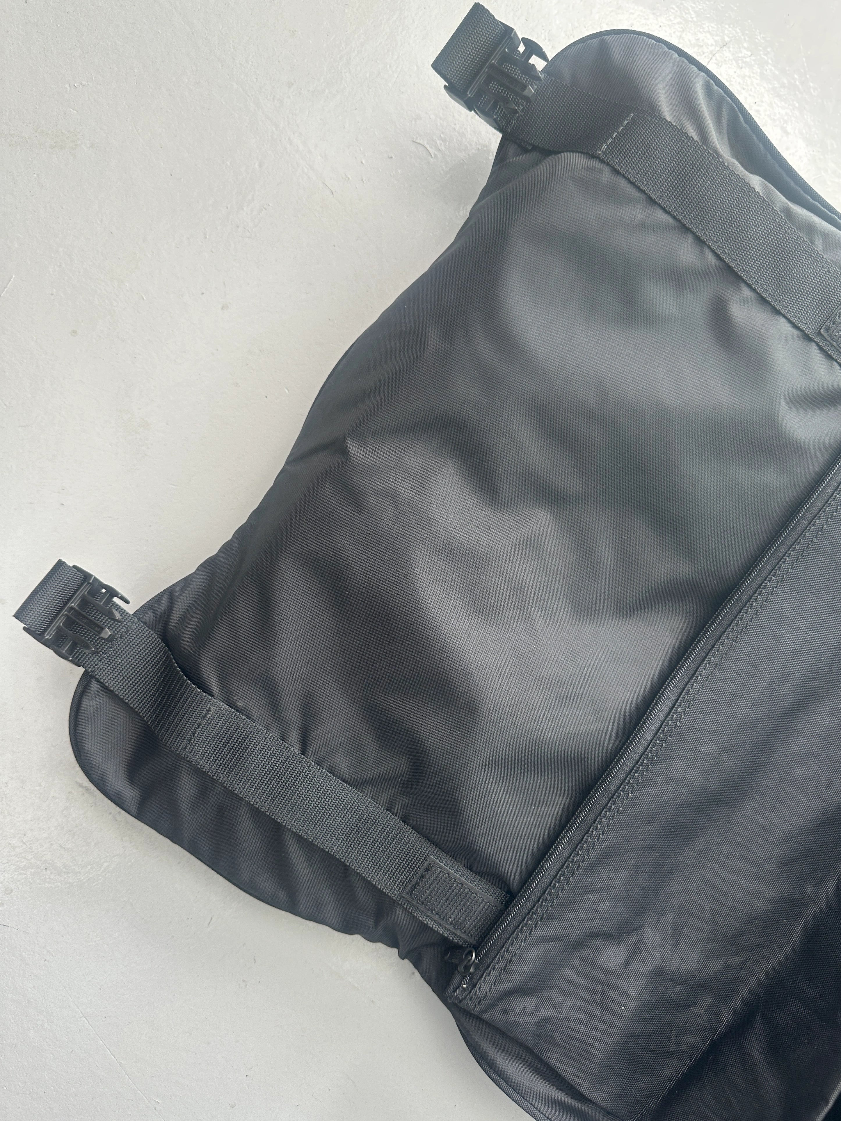 ISSEY MIYAKE IM - 1990s TOP HANDLE NYLON BAG WITH REMOVABLE SHOULDER STRAP