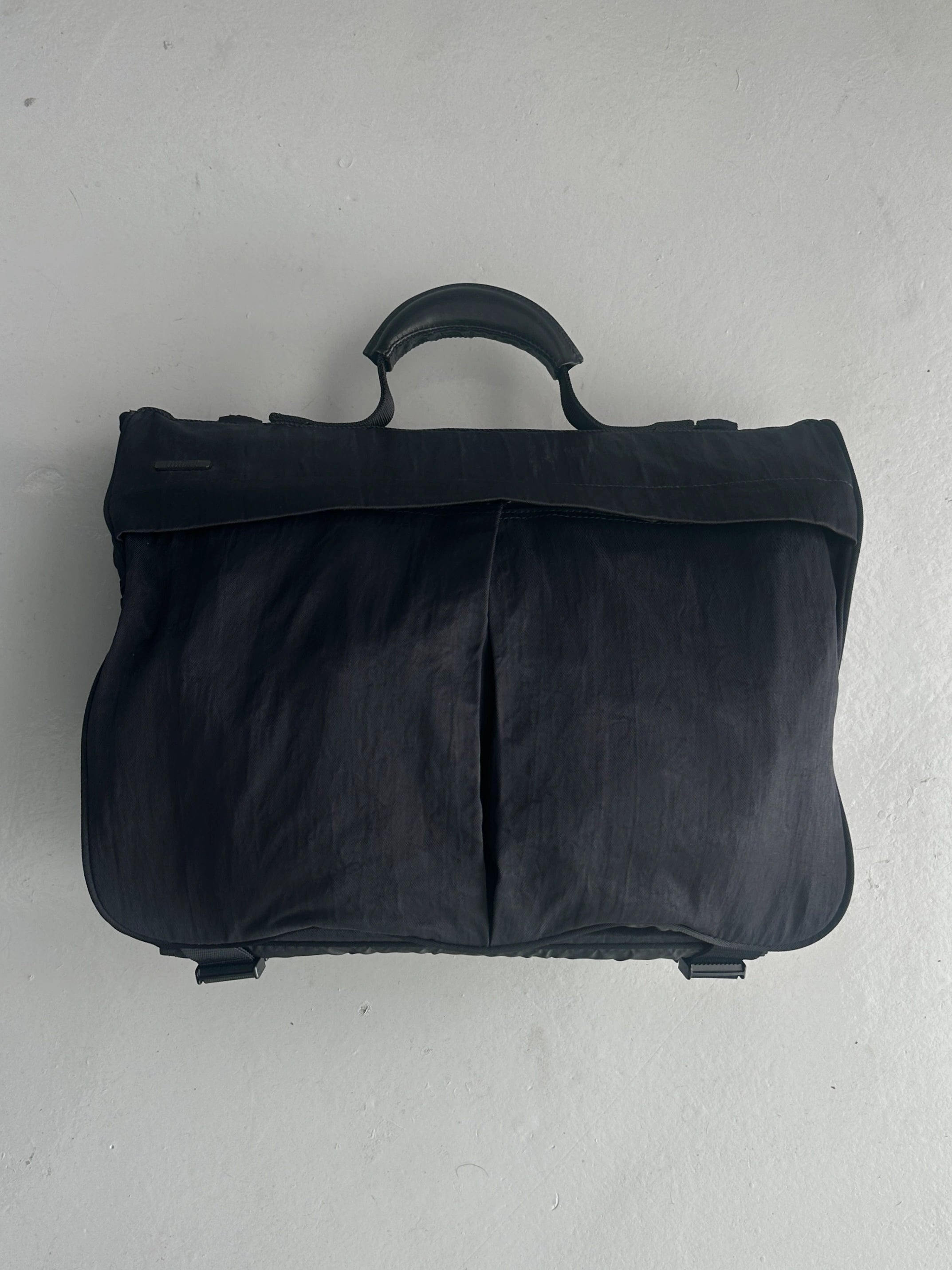 ISSEY MIYAKE IM - 1990s TOP HANDLE NYLON BAG WITH REMOVABLE SHOULDER STRAP