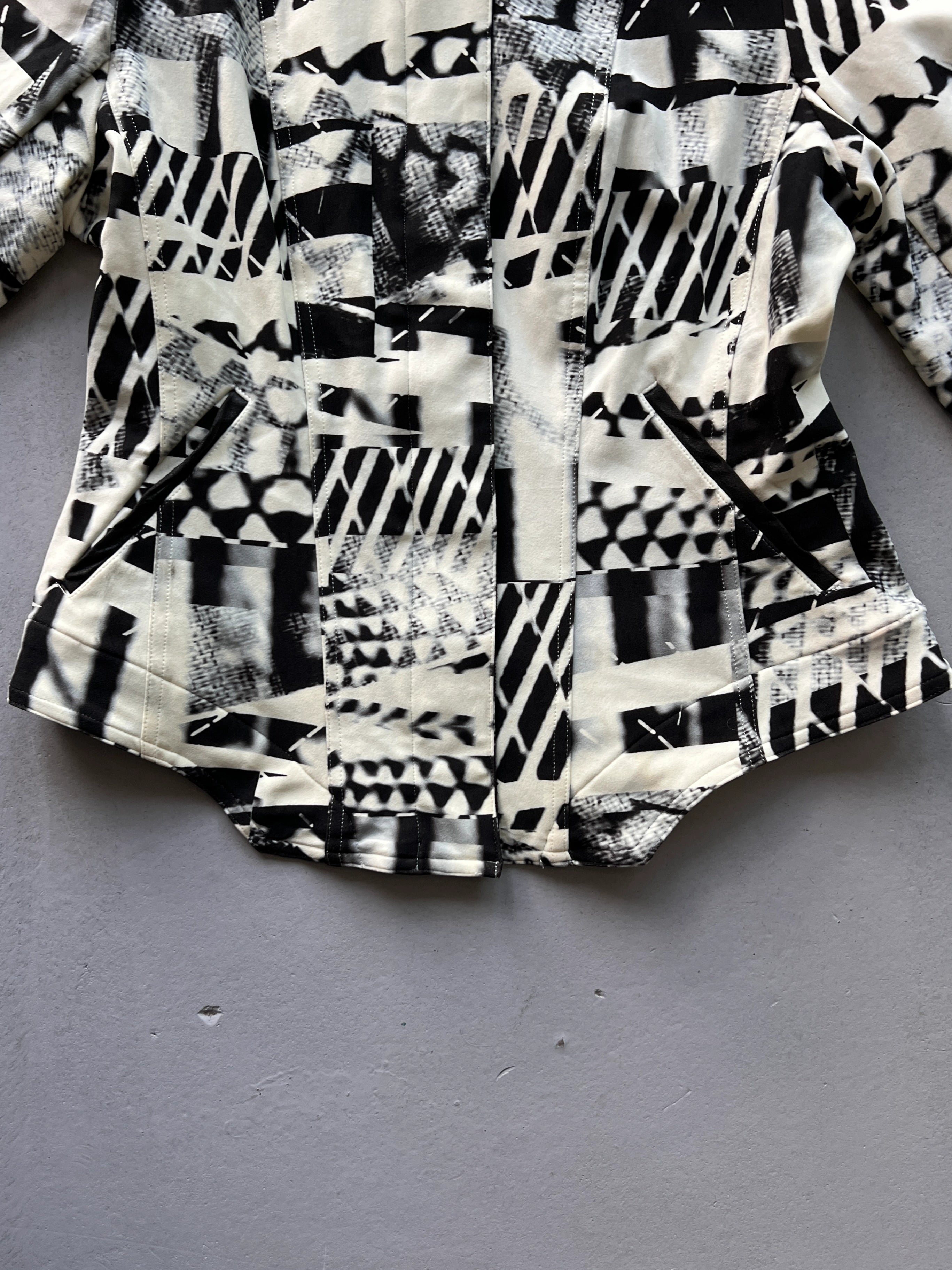 RITSUKO SHIRAHAMA - 1990s SCULPTURAL PRINTED JACKET