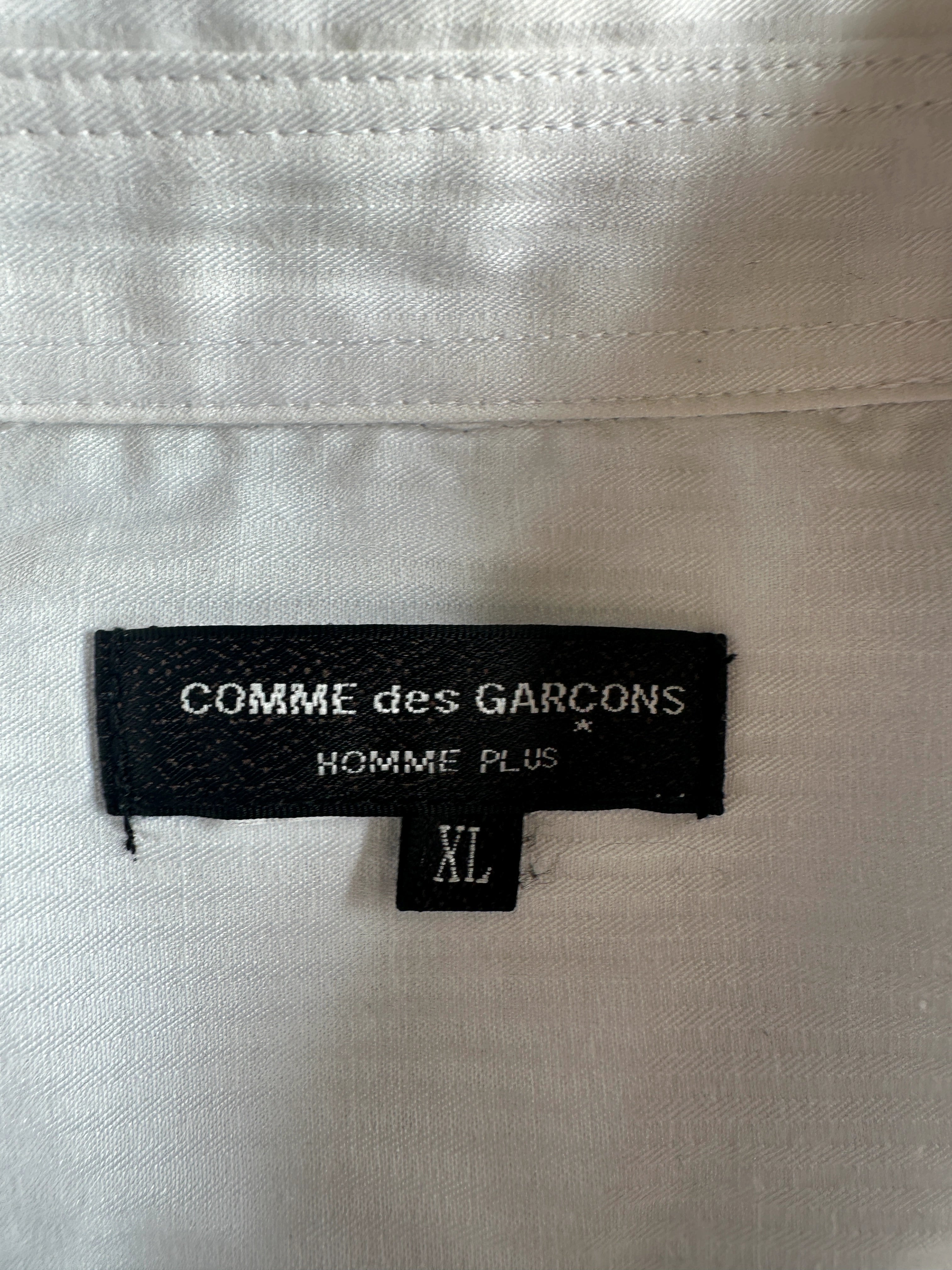 COMME DES GARÇONS- A/F 2009 ARCHIVE LONG SLEEVE SHIRT WITH JACKET HEM