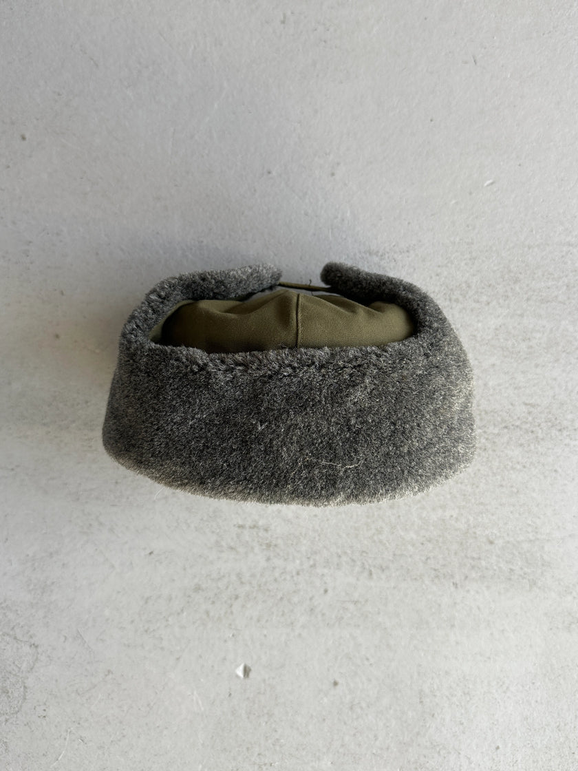 early 2000s TRAPPER SHEARLING HAT