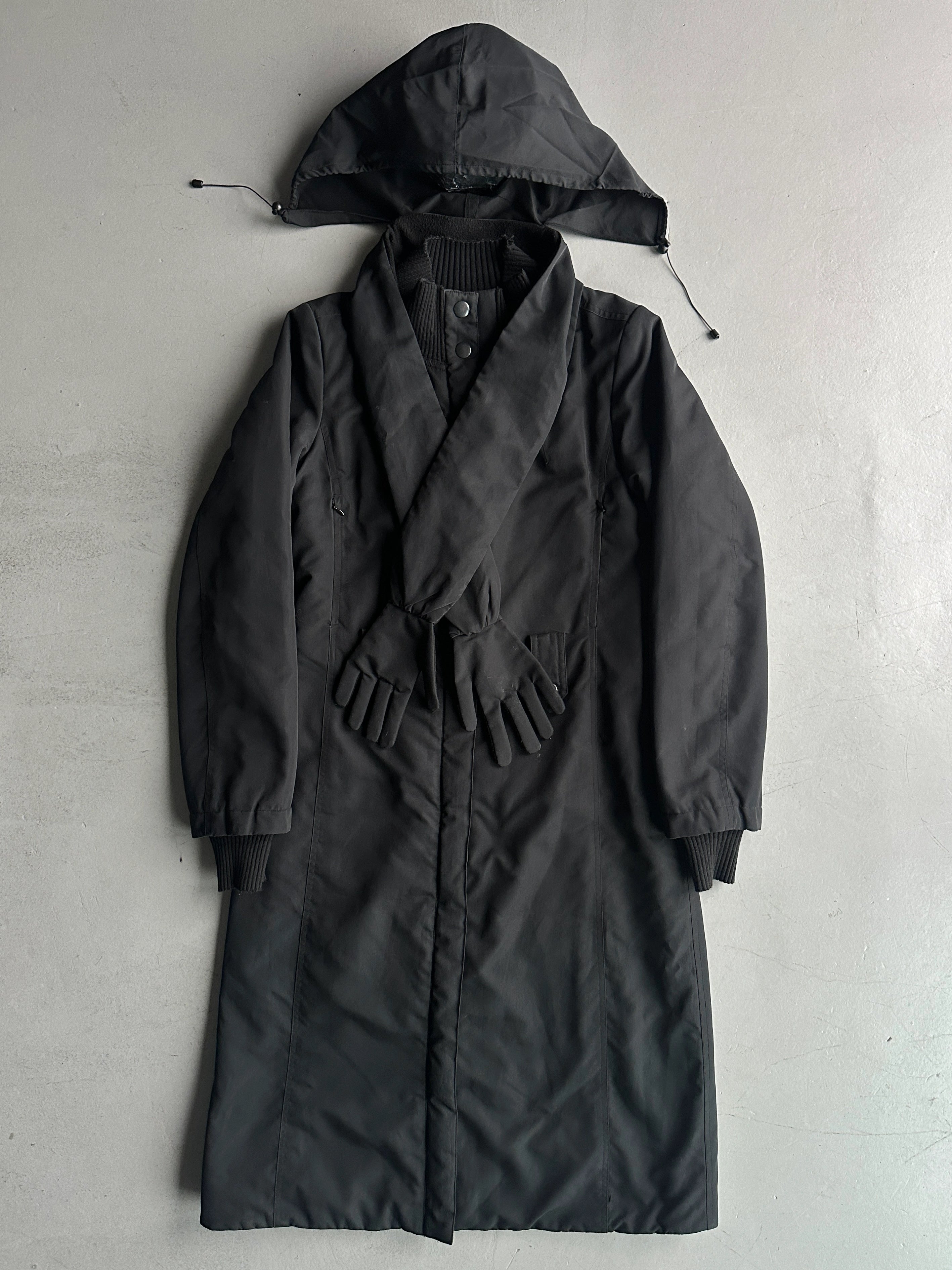 COP COPINE - early 2000s PADDED COAT WITH ZIPPED BACK AND GLOVES SCARF