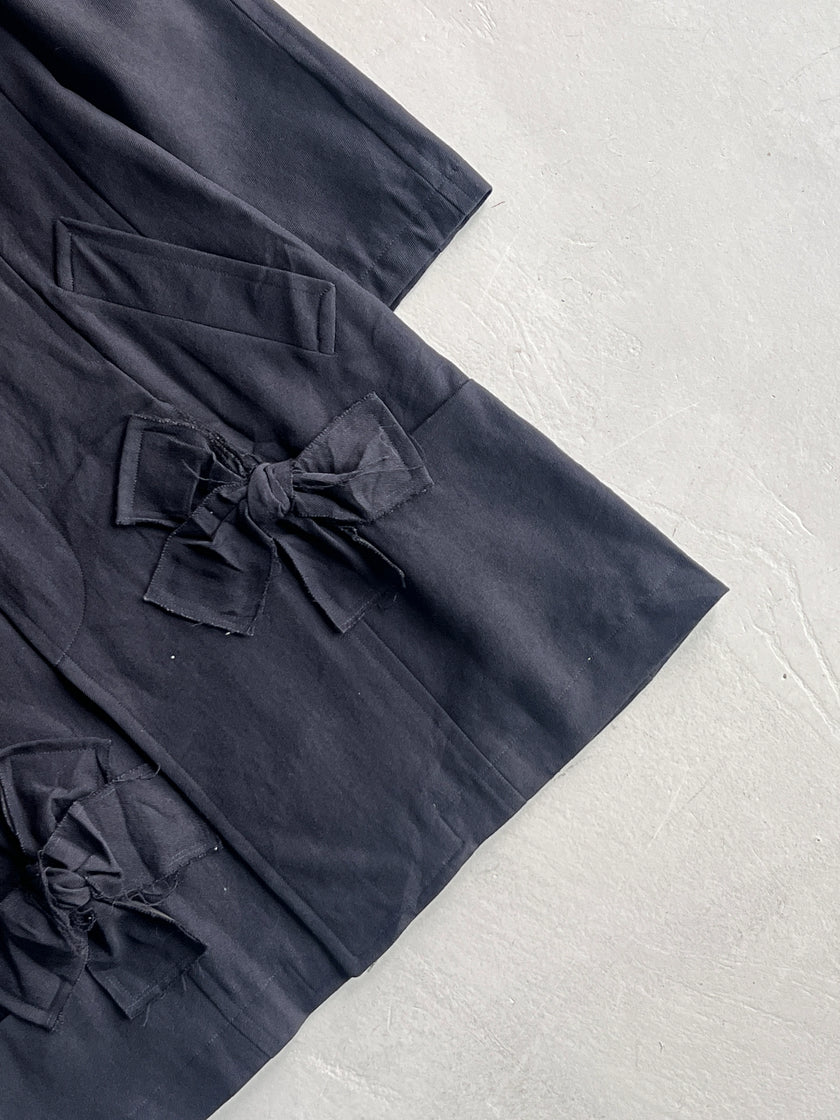 COMME DES GARÇONS - F/W 2003 MID LENGTH COAT WITH BOW DETAILS AT HEM