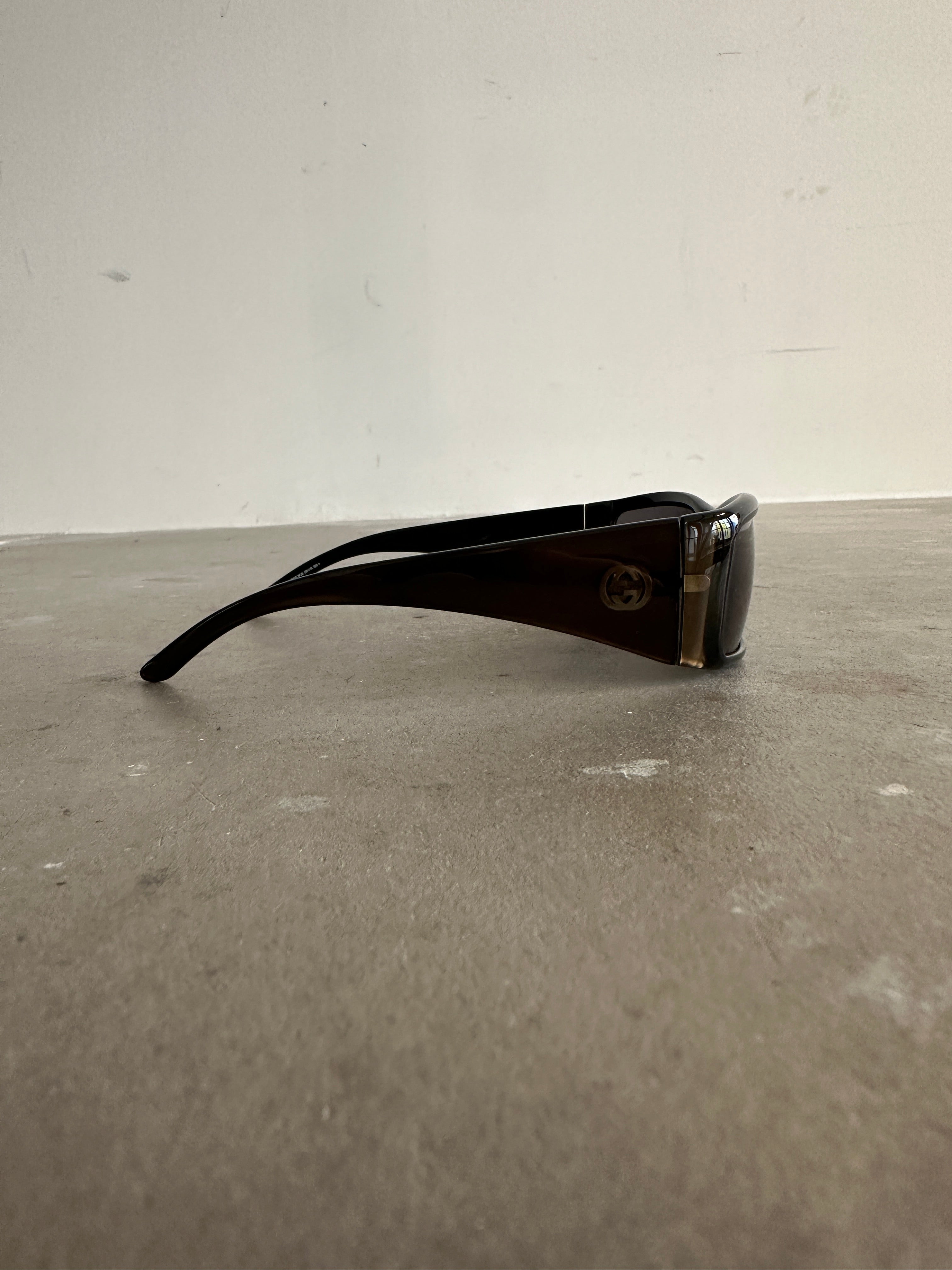 GUCCI- 2003 SUNGLASSES