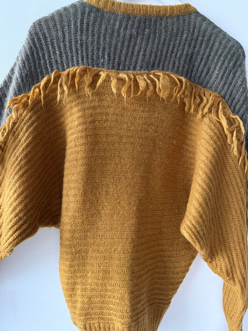 ITALIAN LABEL - 1980s CONTRASTING PANEL BATWING KNIT JUMPER