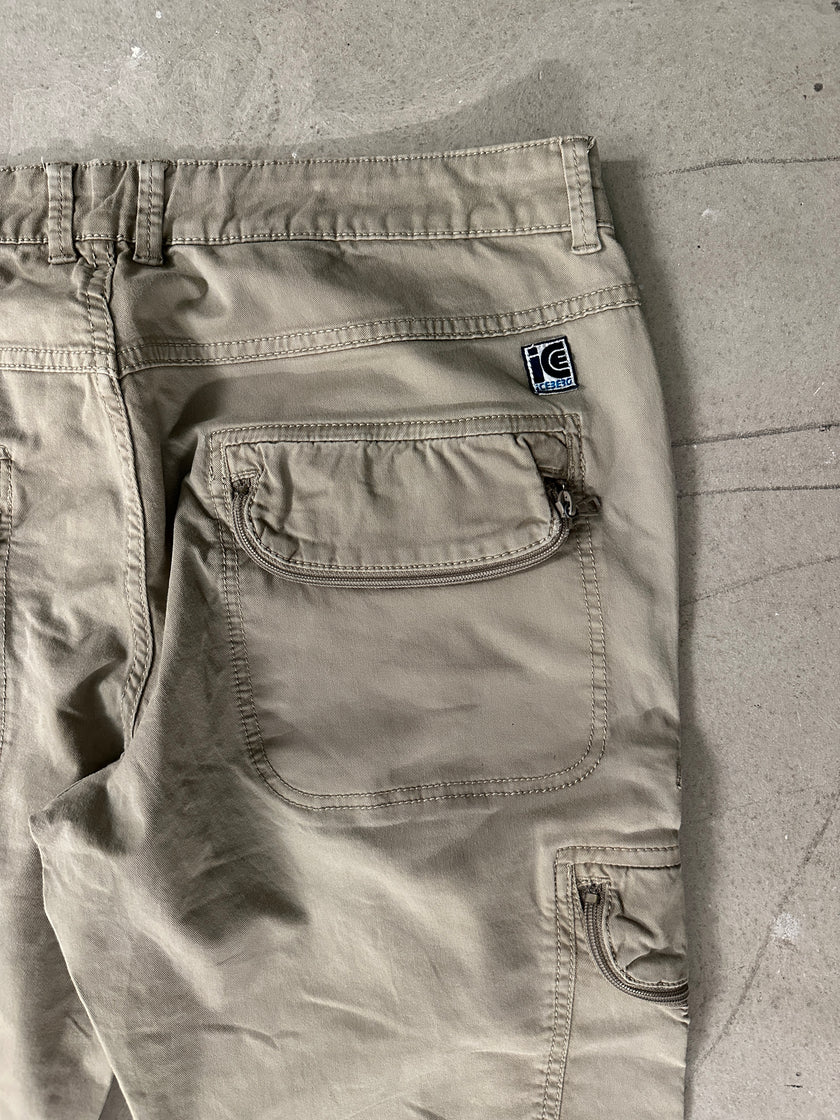 ICE ICEBERG - 2000s CARGO TROUSERS