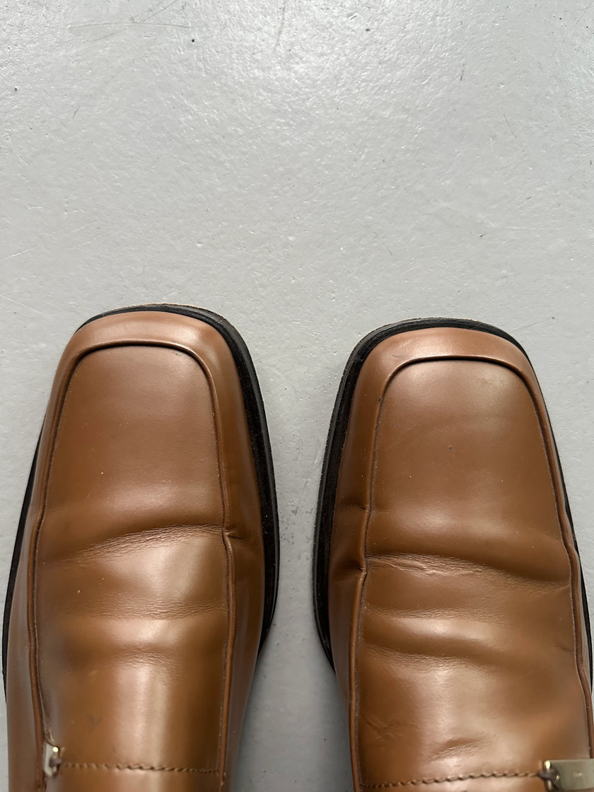 GUCCI - 1990s SQUARE TOE LEATHER LOAFERS