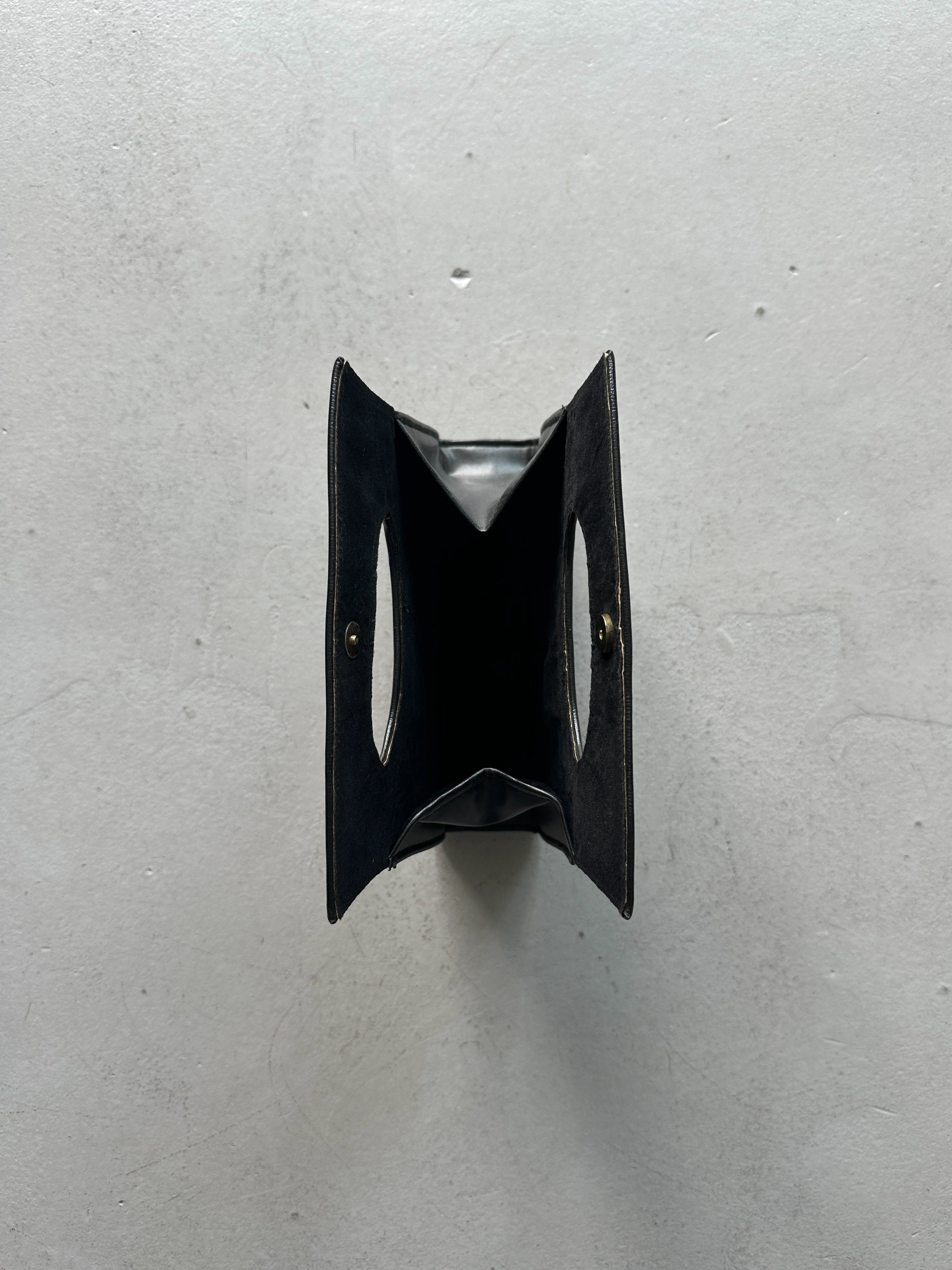 1990s CUT OUT HANDLE LEATHER BAG